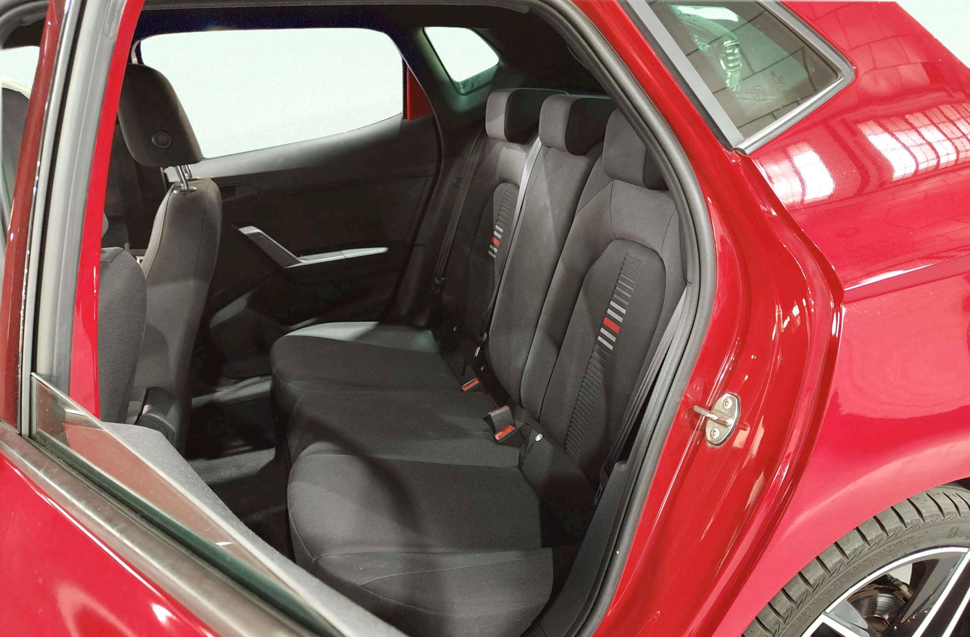 SEAT Ibiza 1.0 TSI FR Go2 - foto 13