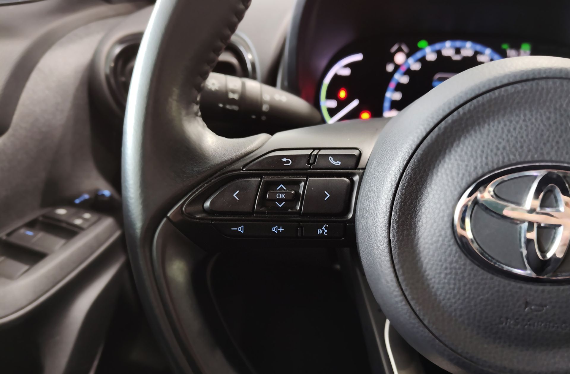 Toyota Yaris Cross 120H Active Tech - foto 27
