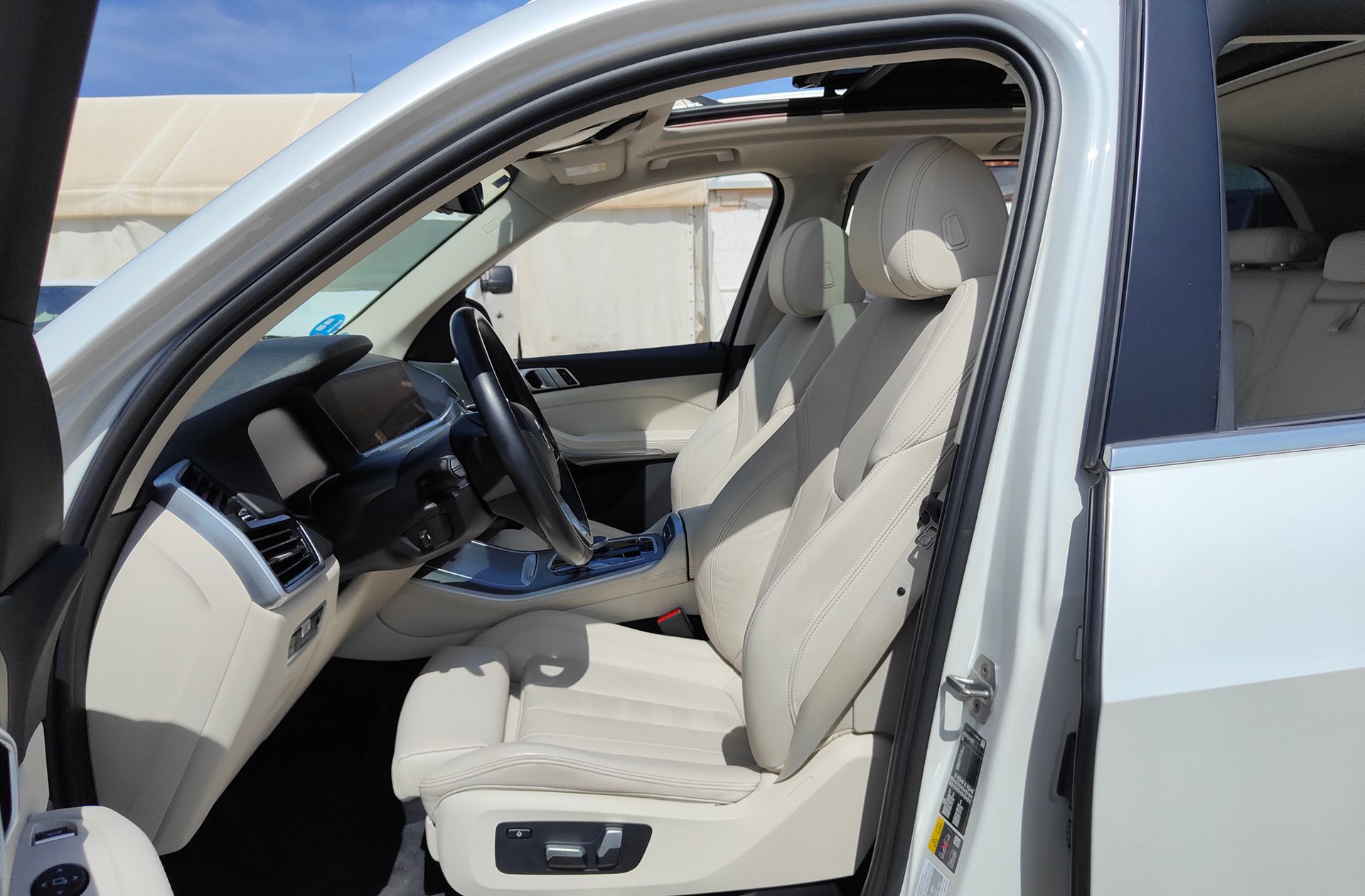 BMW X5 xDrive45e - foto 12