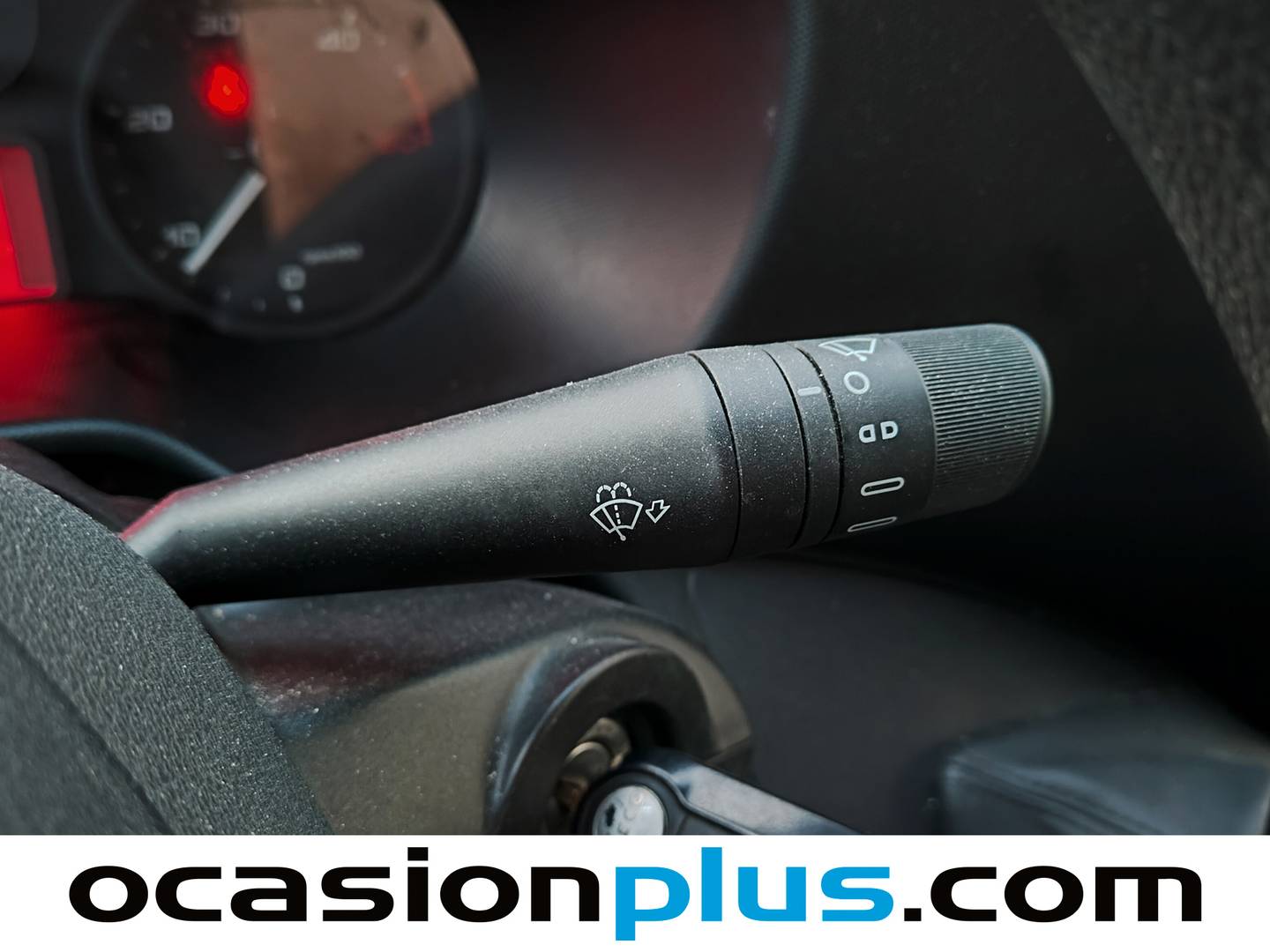 Iveco Daily Iveco Daily Furgon 35S 16 V 3520L/H2 (156 CV) 156cv