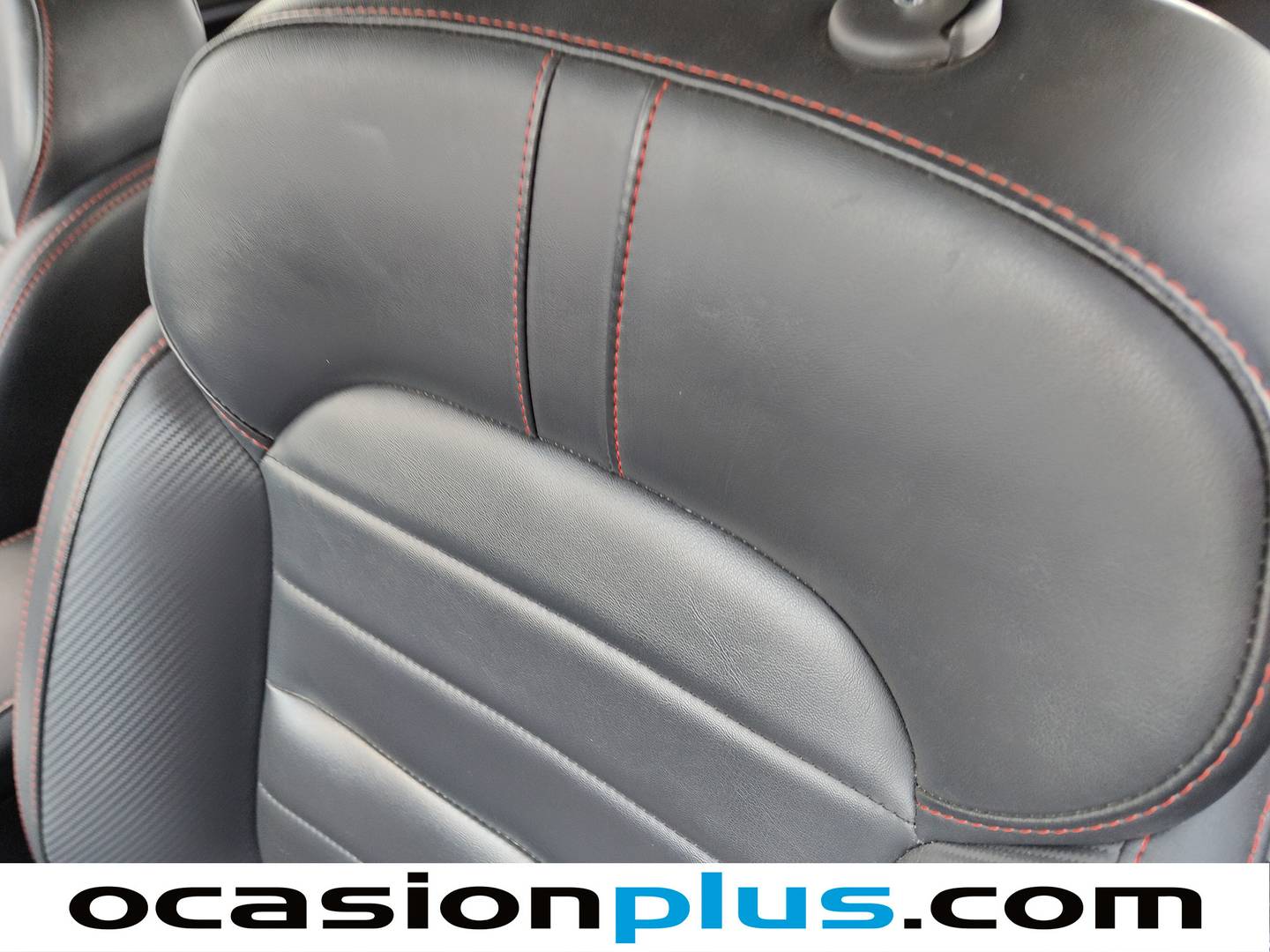 Extras y acabados del MG ZS MG ZS 1.0T Luxury Auto (111 CV)