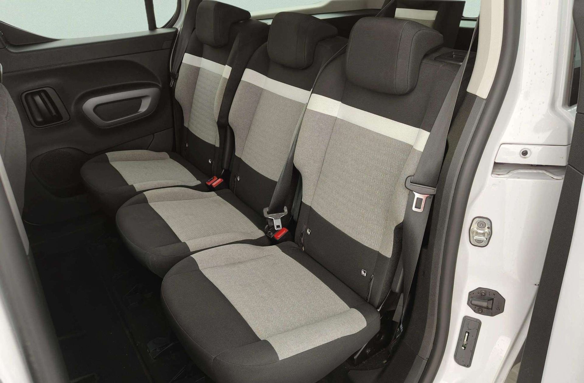 Citroën Berlingo BlueHDi 130 Talla XL Plus - foto 12