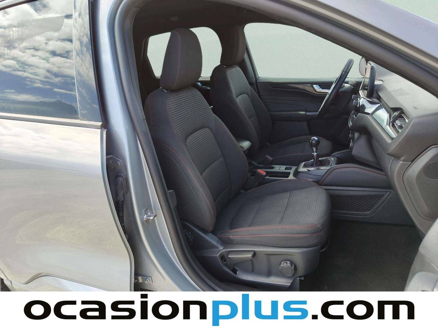 Ford Kuga Ford Kuga 1.5 EcoBoost S&S ST-Line 4x2 (120 CV) gasolina