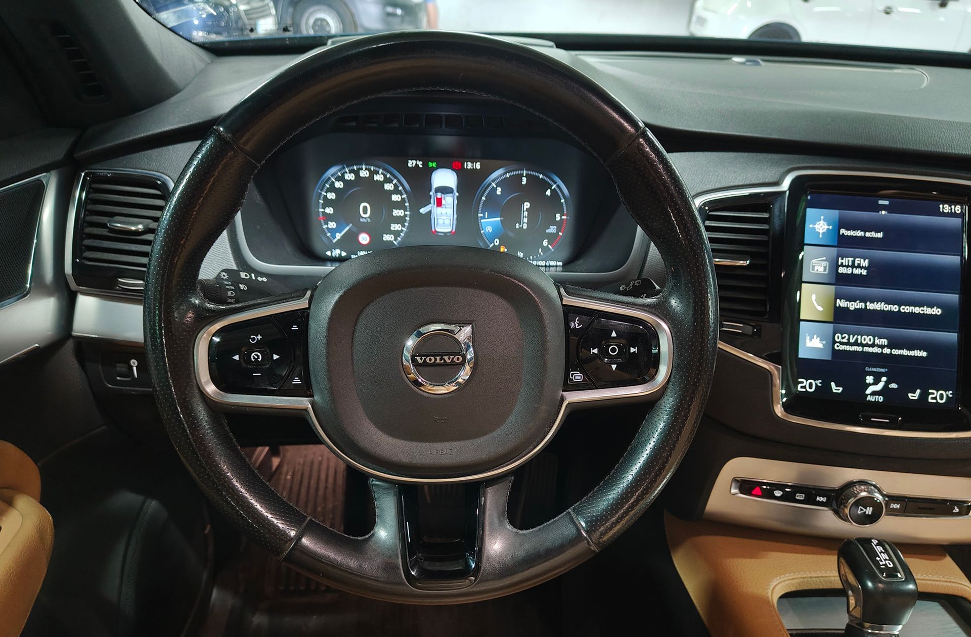 Volvo XC90 D4 Momentum 7 plazas - foto 27