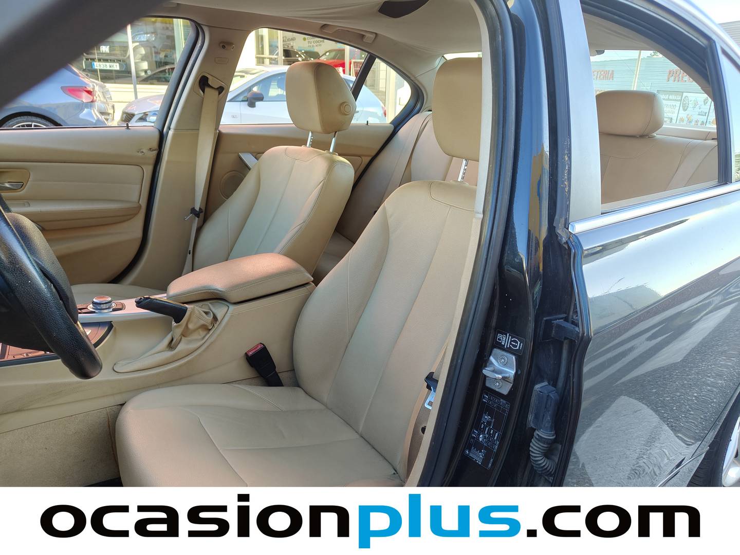 Foto BMW Serie 3 BMW Serie 3 318d (143 CV)