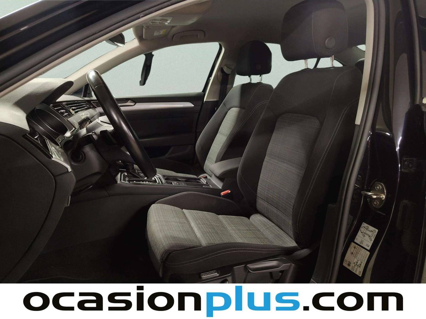 Foto asientos delanteros Volkswagen Passat Volkswagen Passat Executive 1.5 TSI (150 CV) DSG
