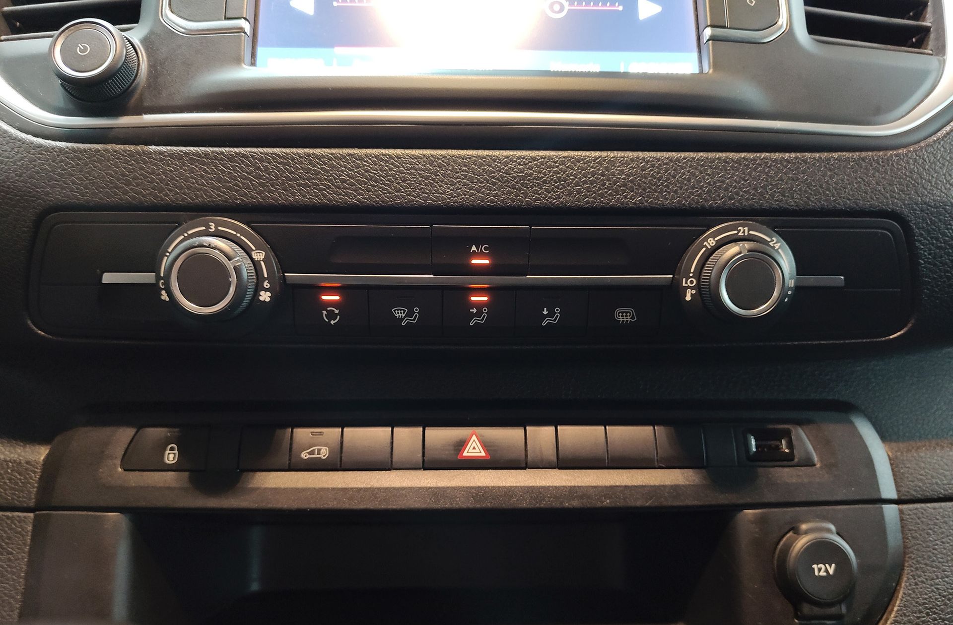 Fiat Scudo Furgon 1.5 BlueHDi L2 - foto 24