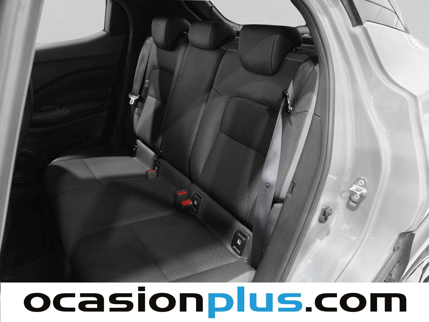 Foto asientos traseros Nissan JUKE Nissan Juke Hybrid N-Design Black Auto (143 CV)