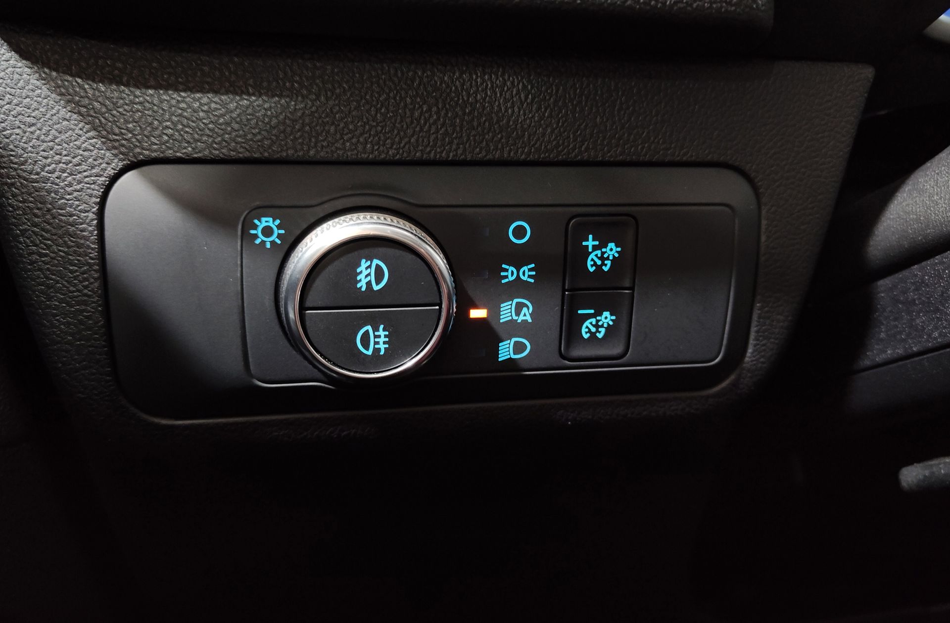 Ford Kuga 1.5 EcoBoost Titanium 4x2 - foto 12