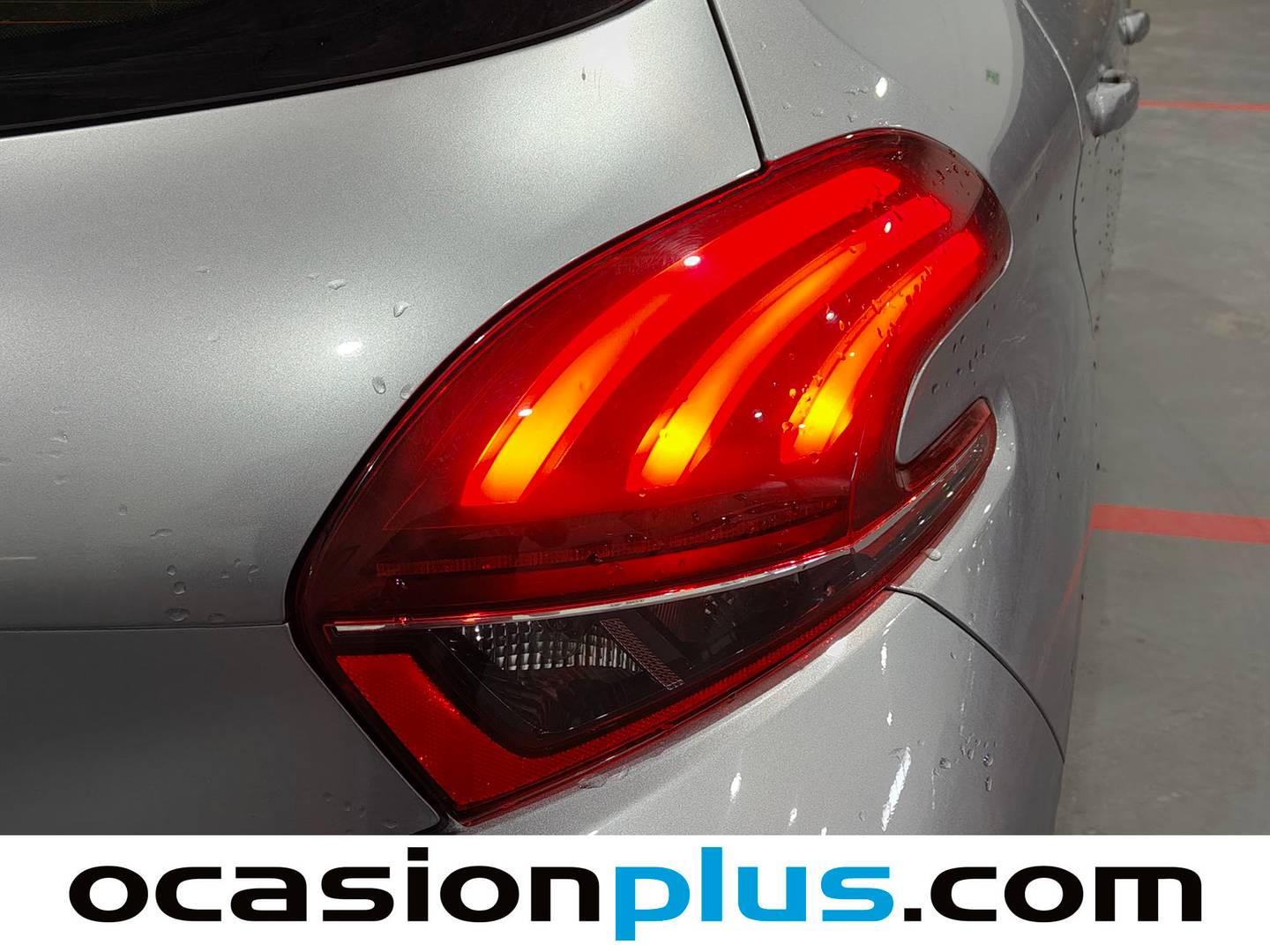 Extras del Peugeot 208 Peugeot 208 PureTech Signature (82 CV)