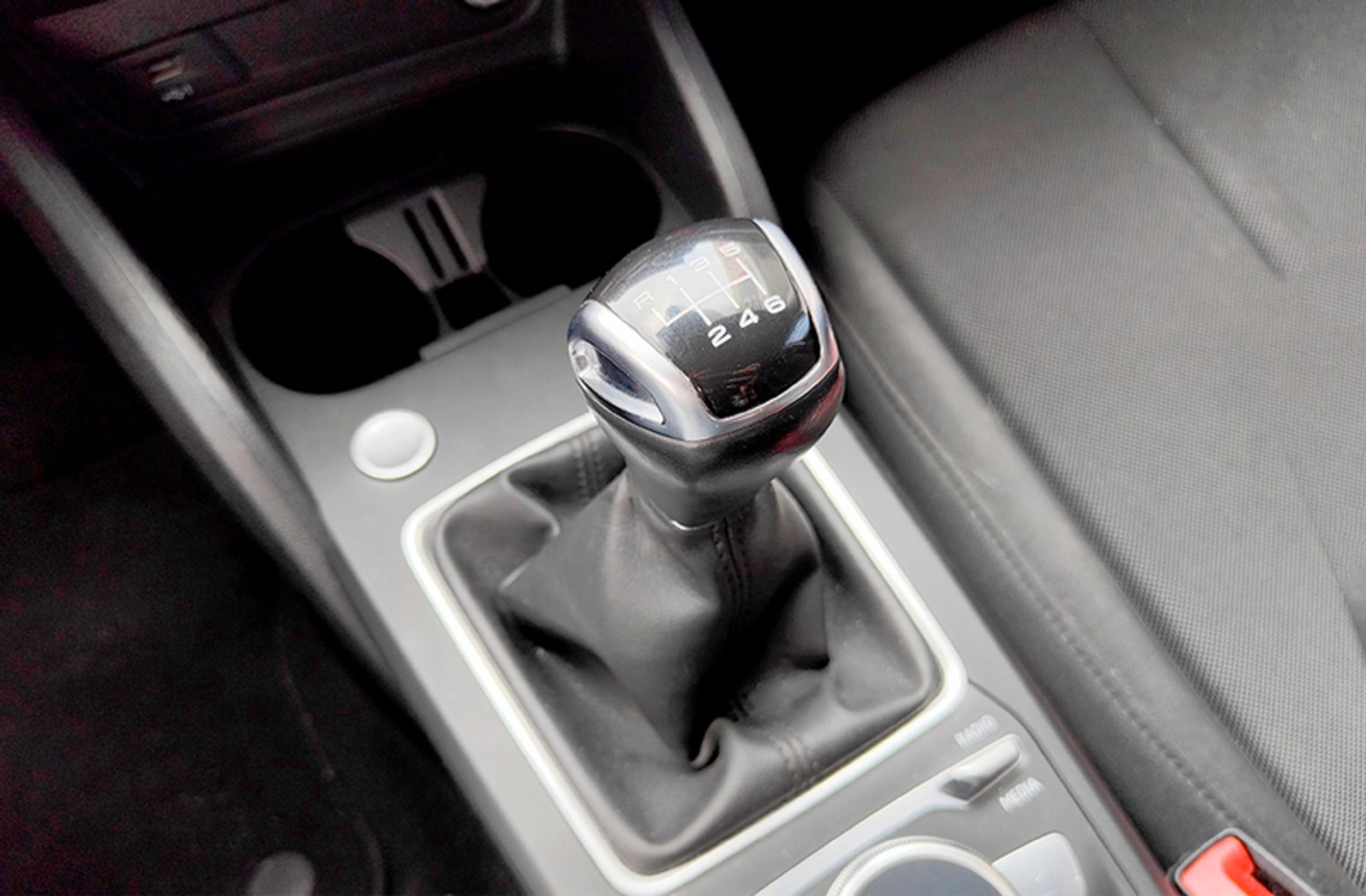 Audi Q2 Advanced 30 TDI - foto 5