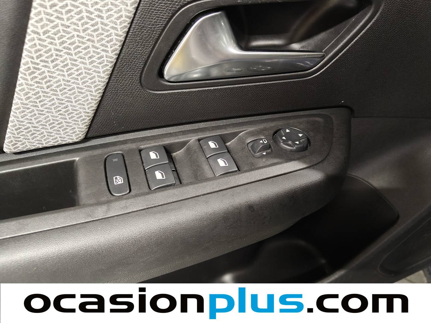 Foto Citroën C4 Citroen C4 PureTech 130 S&S Plus (131 CV)