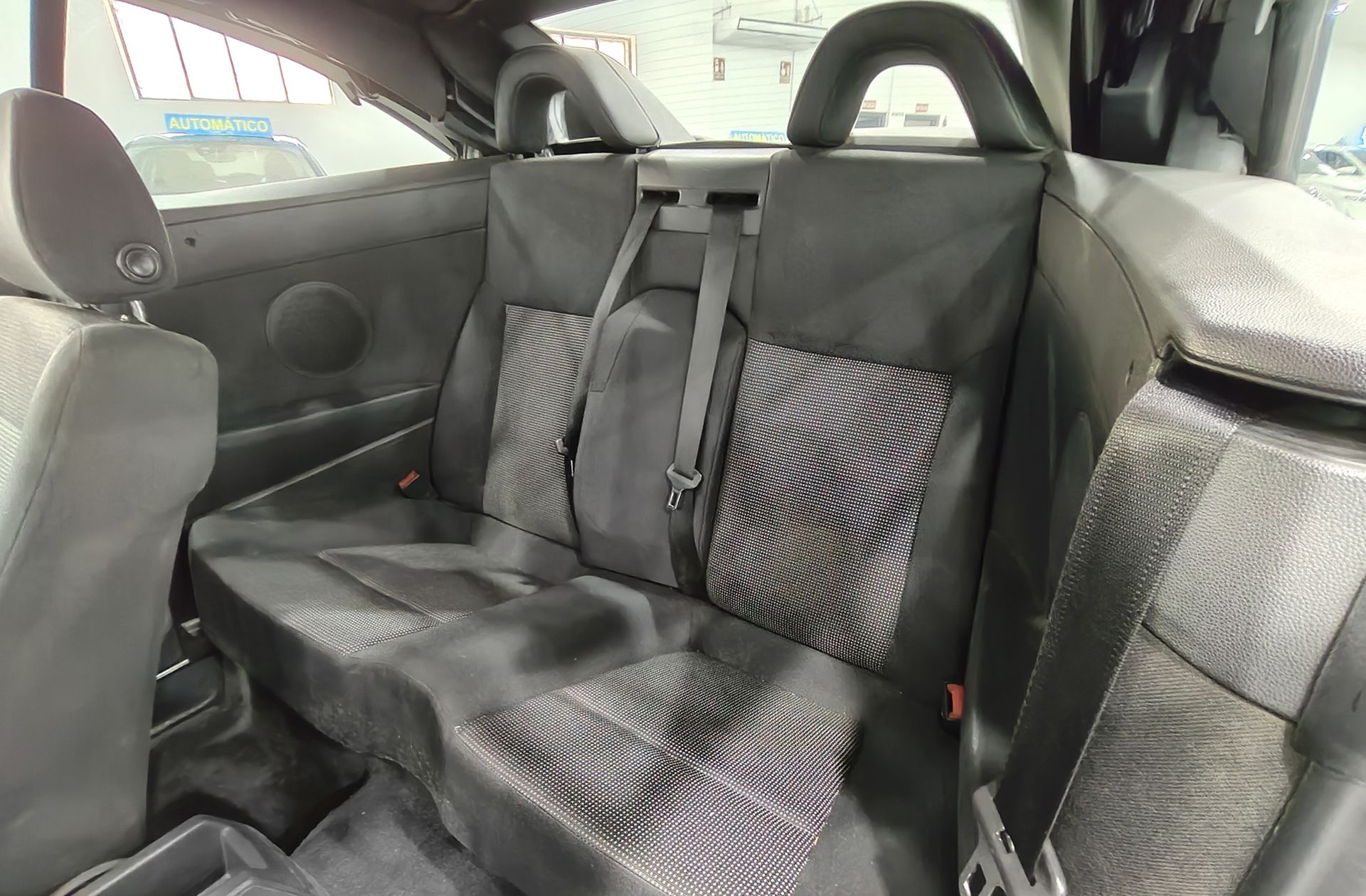 Opel Astra 1.9 CDTI Twin Top Enjoy - foto 9