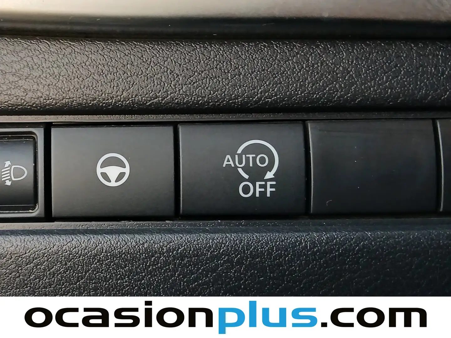 Foto Nissan QASHQAI Nissan Qashqai DIG-T 140 N-Connecta (140 CV)