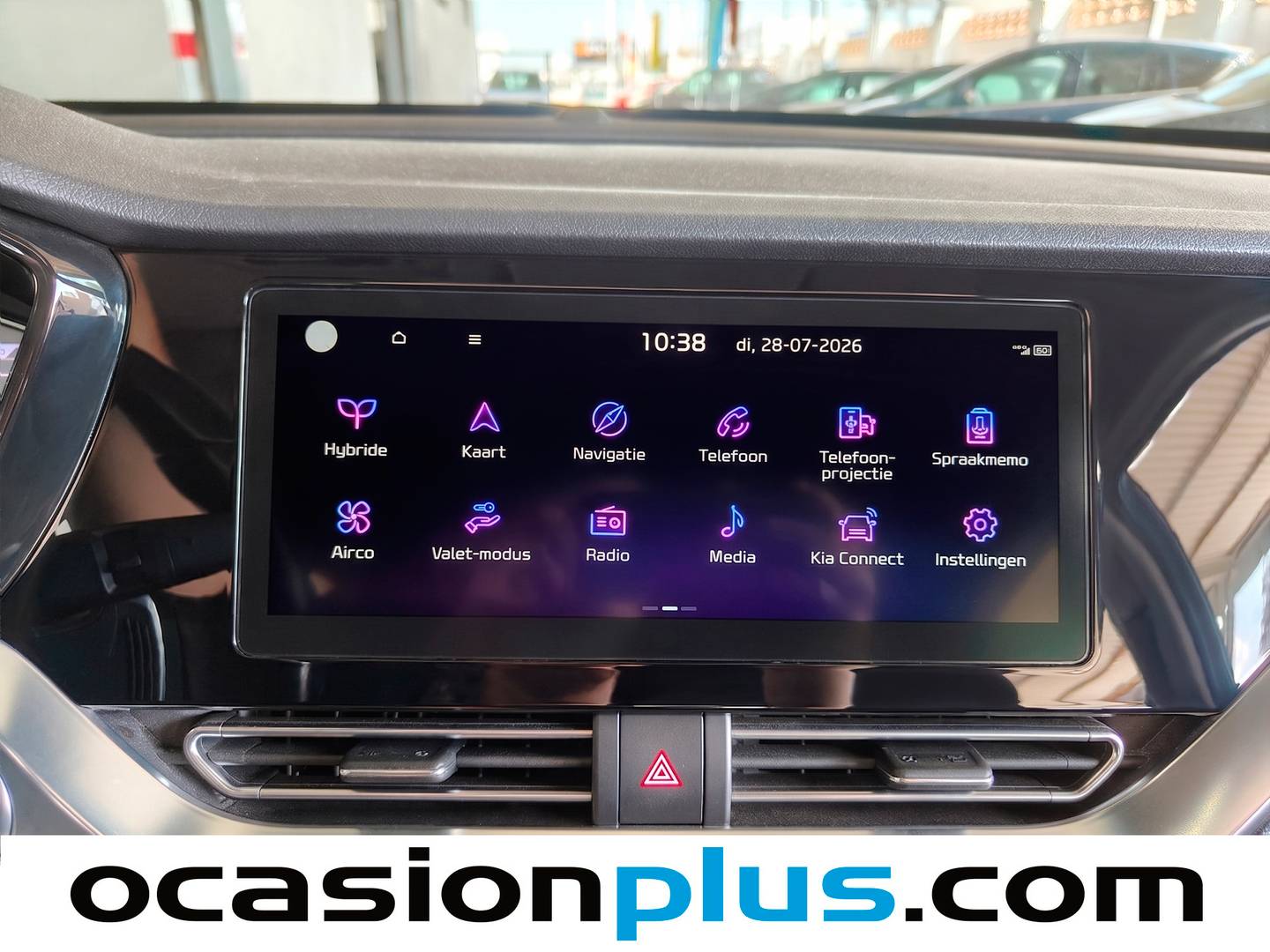 Equipamiento del KIA Niro KIA Niro 1.6 GDi HEV Emotion (141 CV)