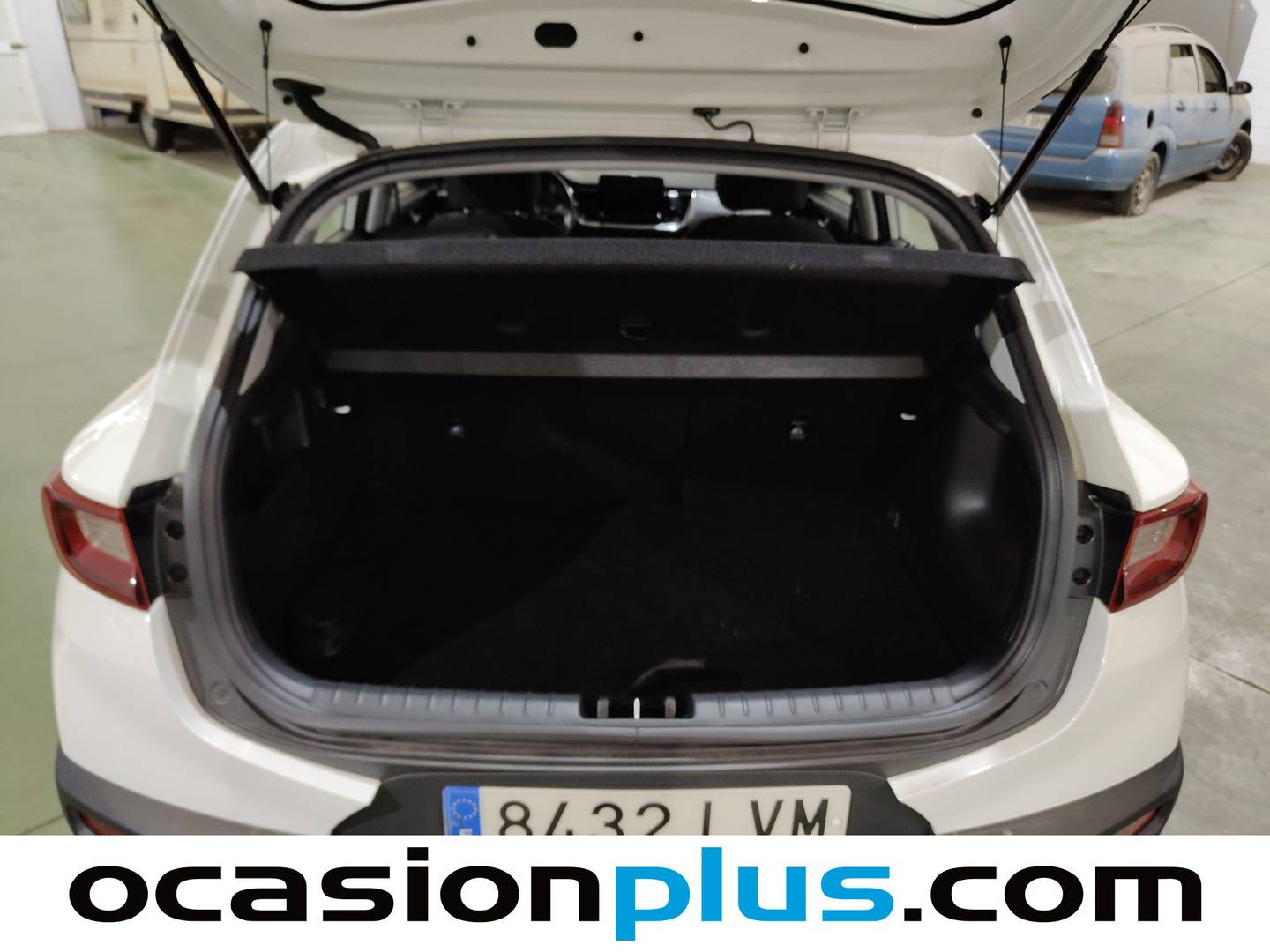 Foto KIA Stonic KIA Stonic 1.2 DPi Drive (84 CV) siete plazas
