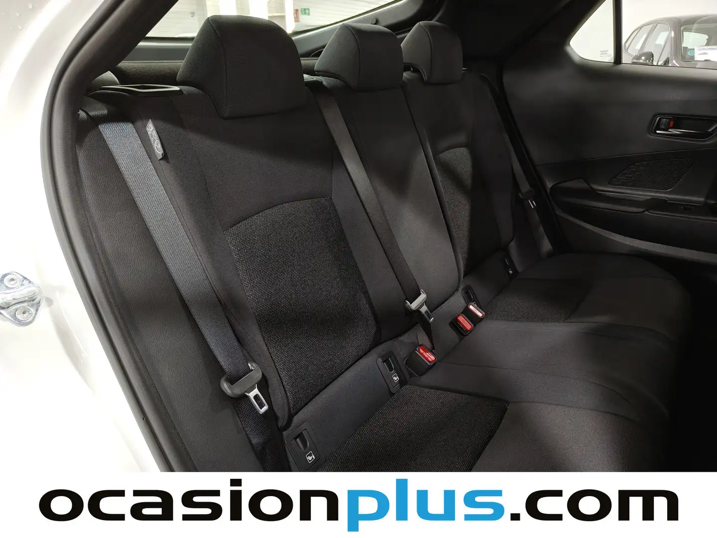 Foto Toyota C-HR Toyota C-HR 1.8 140H Active (140 CV)