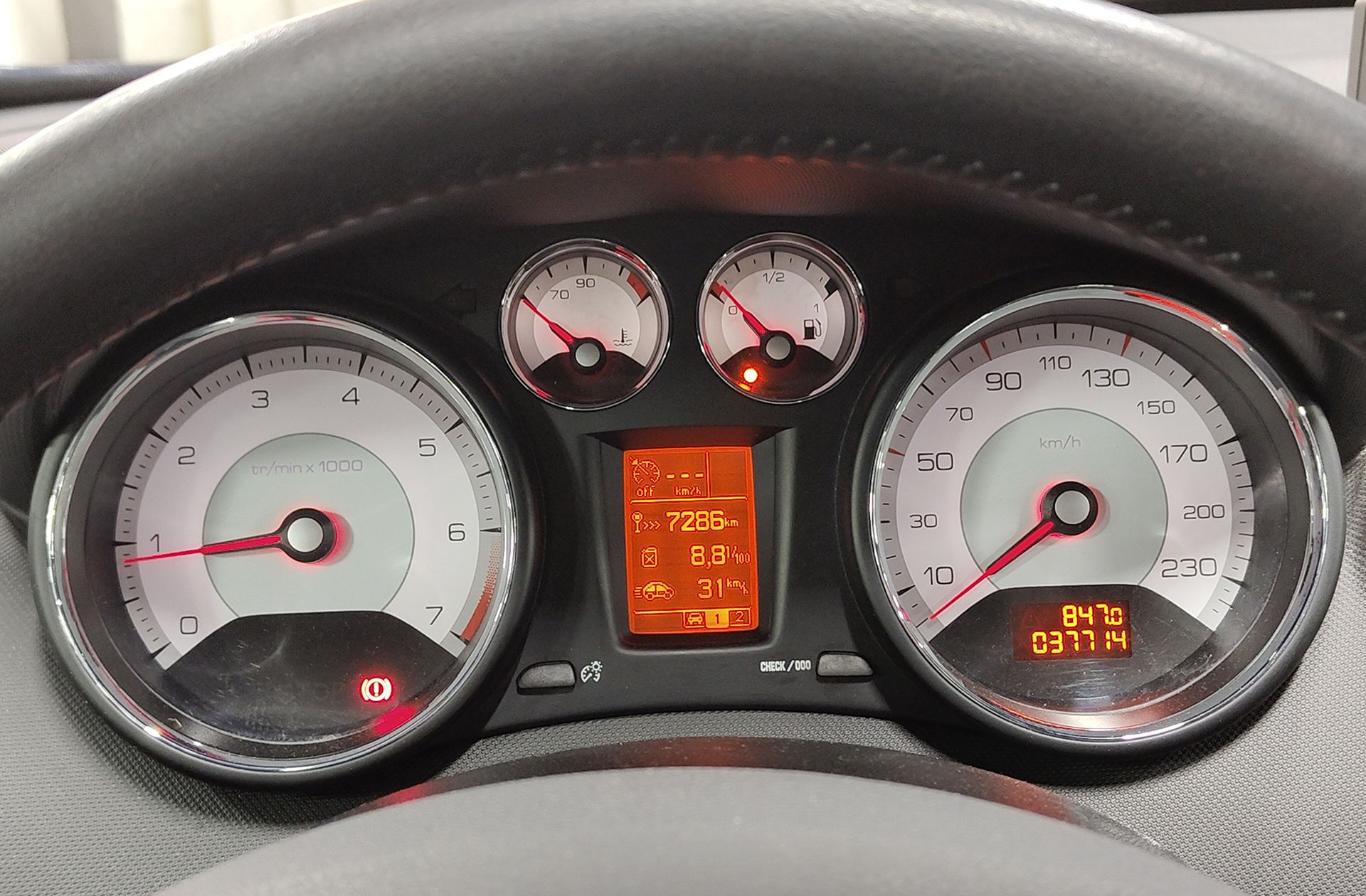 Peugeot 308 1.6 THP Premium - foto 24
