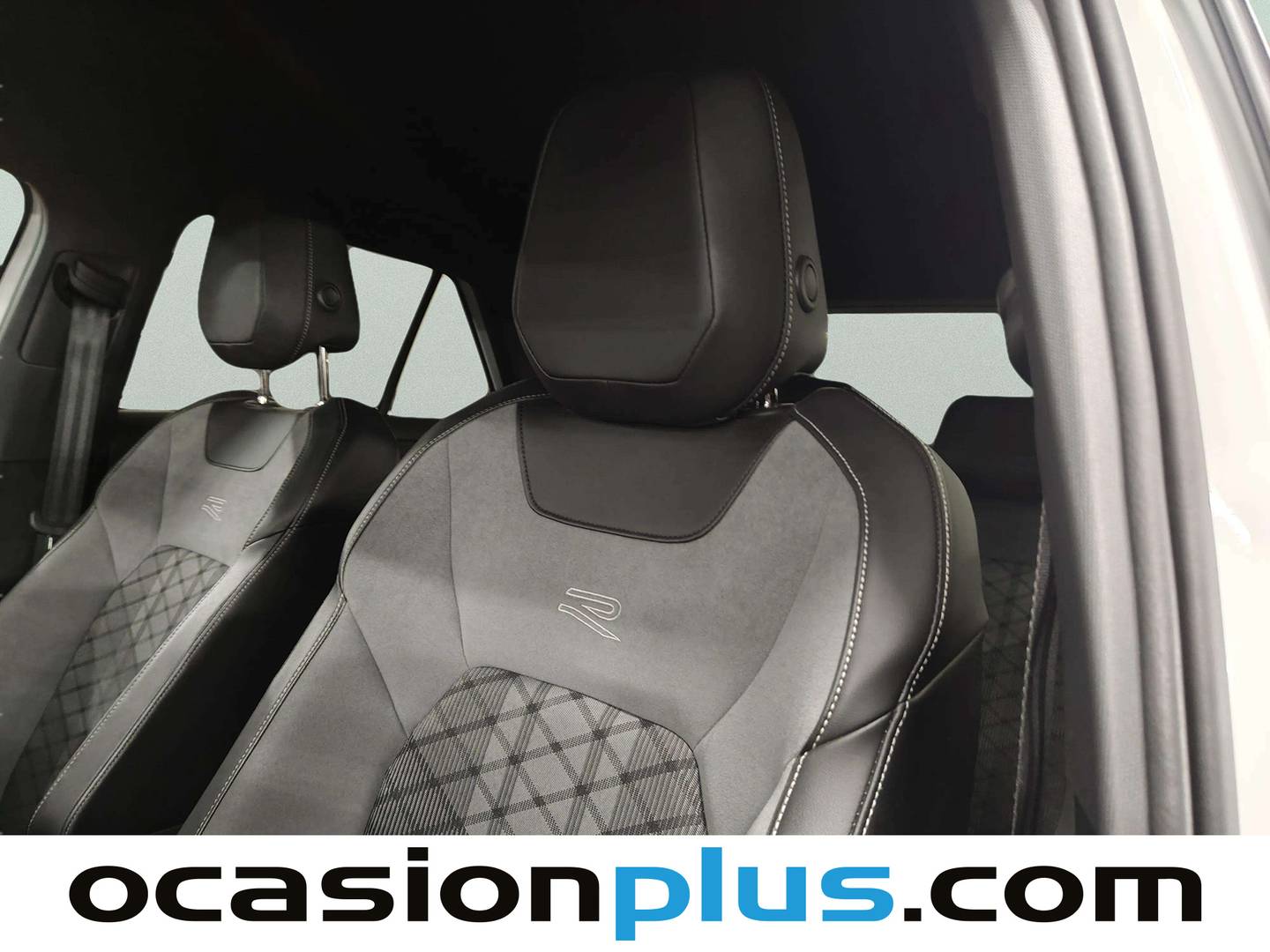 Volkswagen T-Roc Volkswagen T-Roc R-Line 2.0 TDI (150 CV) DSG 150cv
