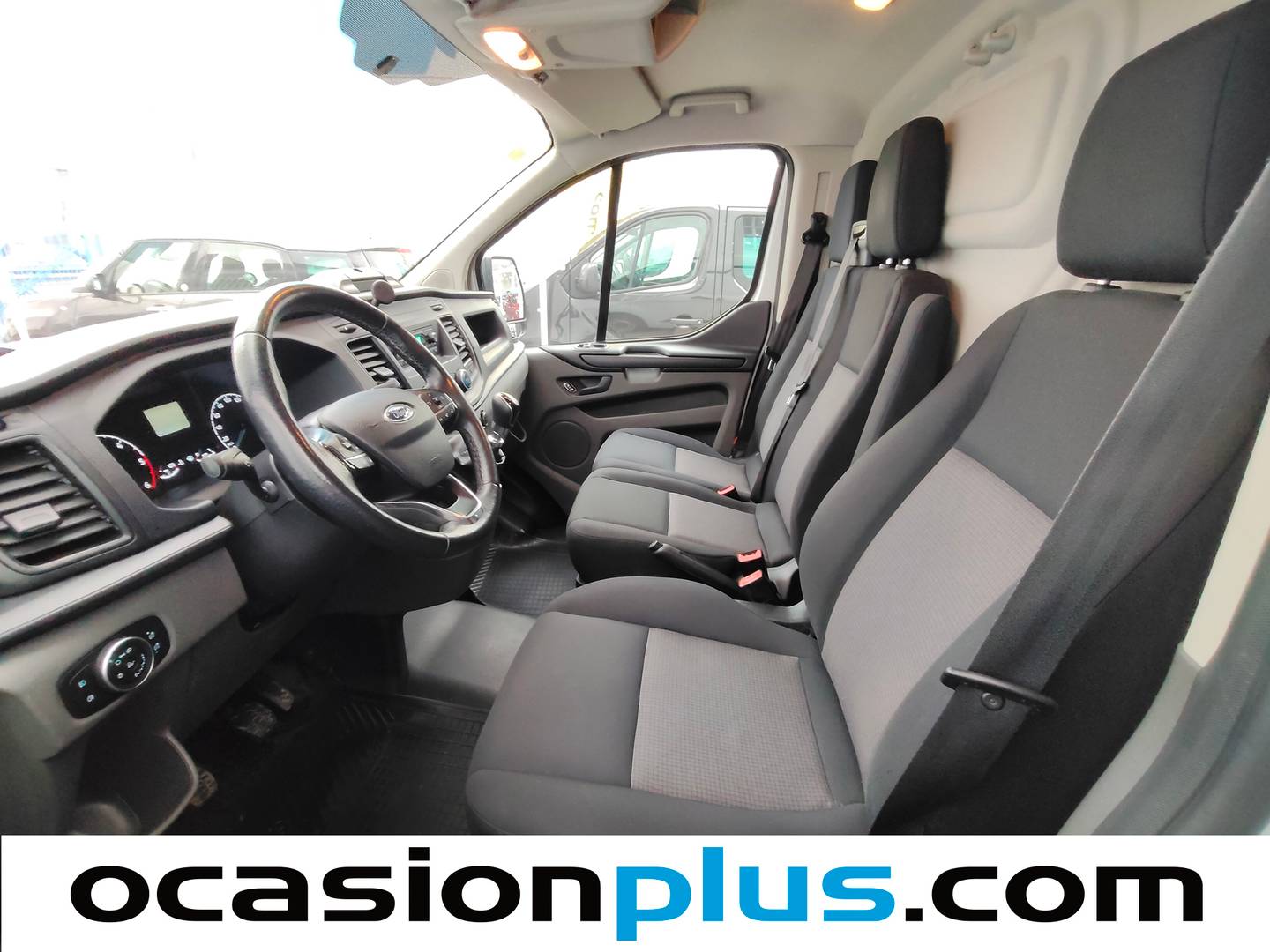 Foto asientos delanteros Ford Transit Custom FORD Transit Custom Van 2.0 TDCI 340 L2 Trend (130 CV)