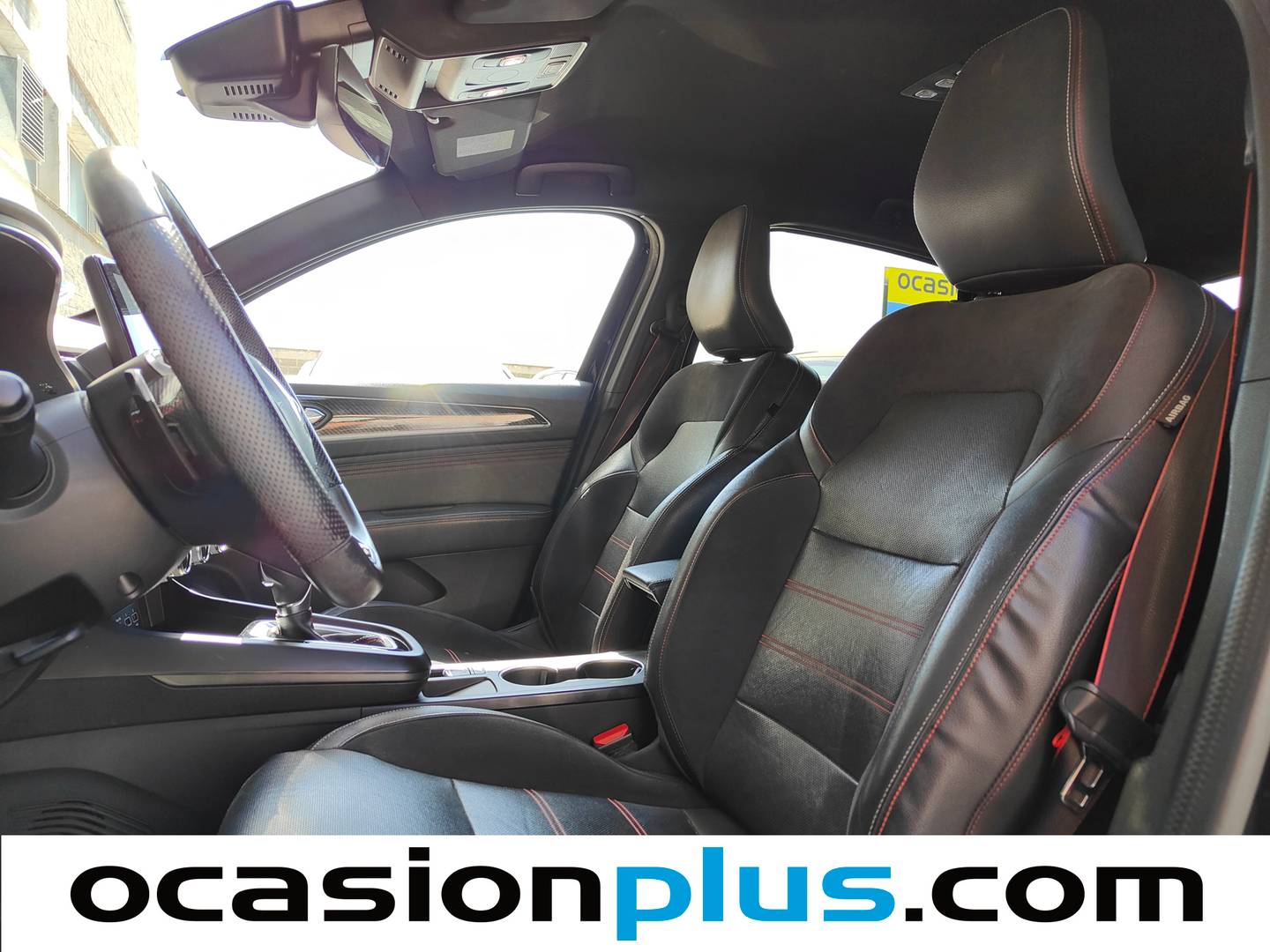 Foto asientos delanteros Renault Arkana Renault Arkana RS Line TCe (140 CV) EDC Microhíbrido