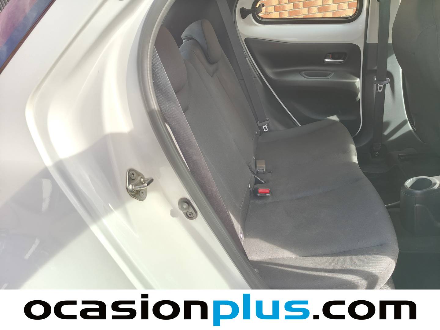 Foto Toyota Aygo X Cross Toyota Aygo X Cross 1.0 VVT-I Play (72 CV)