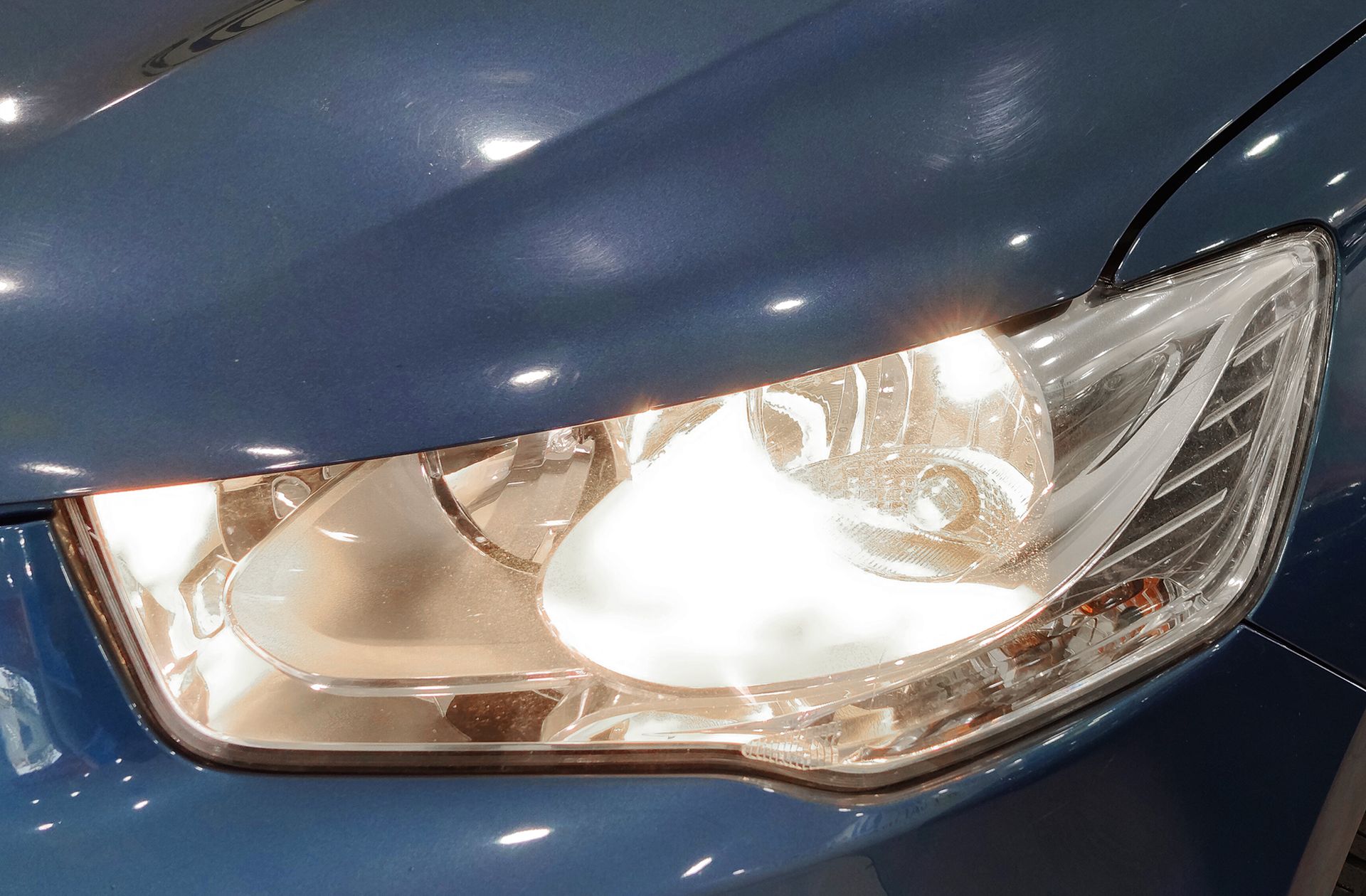 Citroën C-Elysée BlueHDi 100 Seduction - foto 11