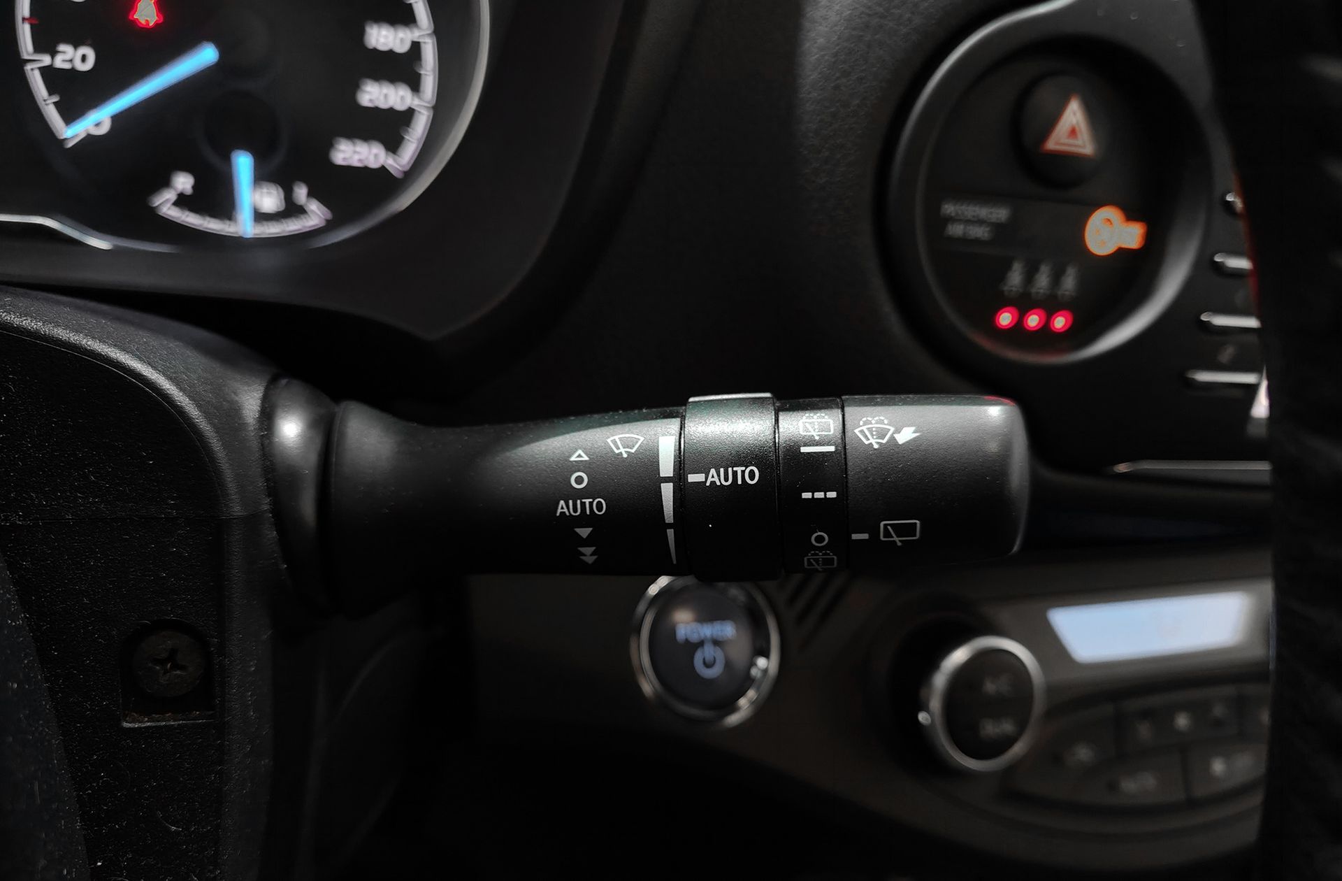 Toyota Yaris 1.5 Hybrid Feel - foto 30