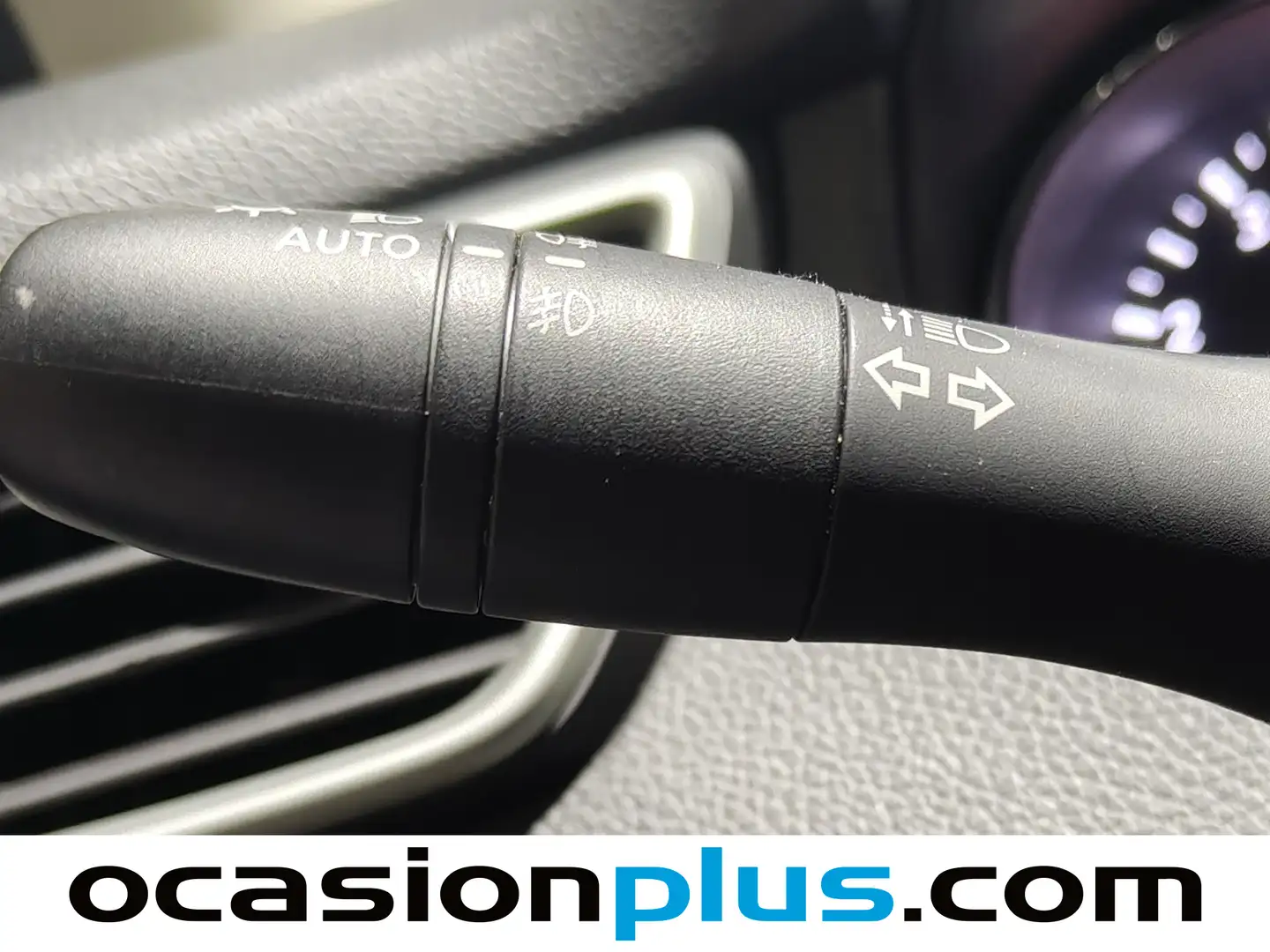 Foto Nissan QASHQAI Nissan Qashqai DIG-T 115 N-Connecta 4x2 XTronic (115 CV)