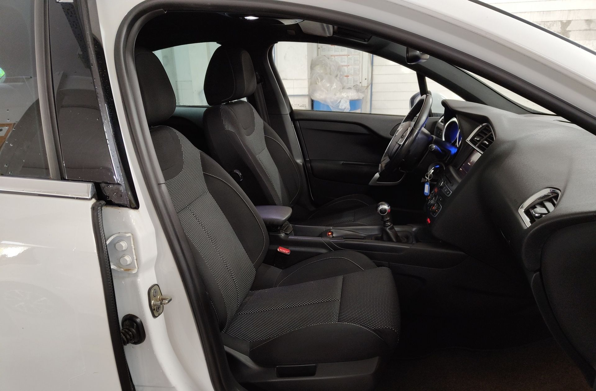 DS DS 4 PureTech 130 Desire - foto 15