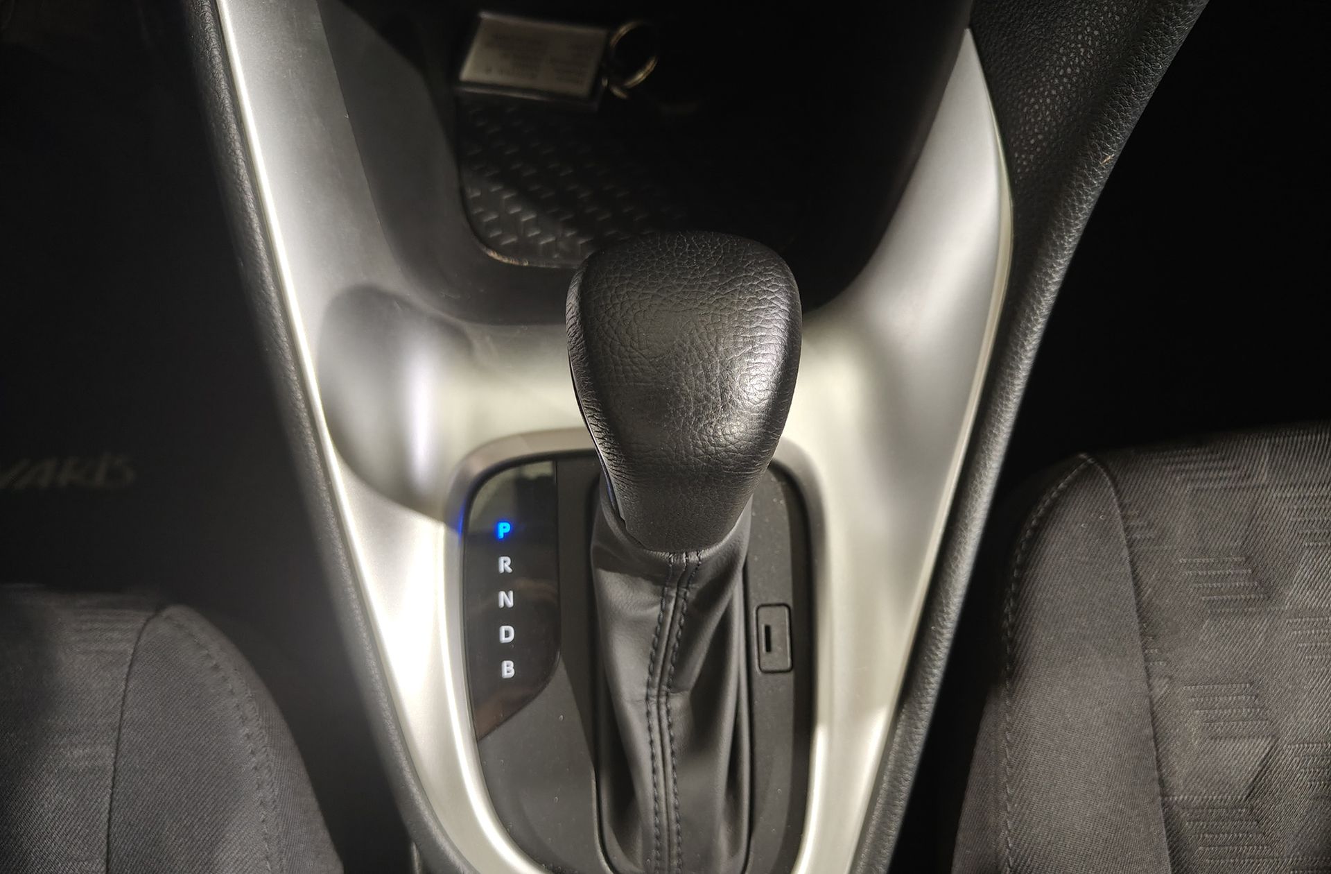 Toyota Yaris 120H Active Plus - foto 5