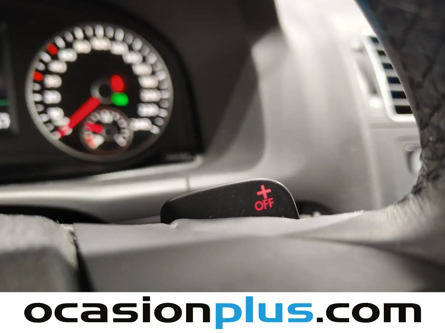 Foto Volkswagen Touran Volkswagen Touran Sport 1.4 TSI (140 CV) DSG