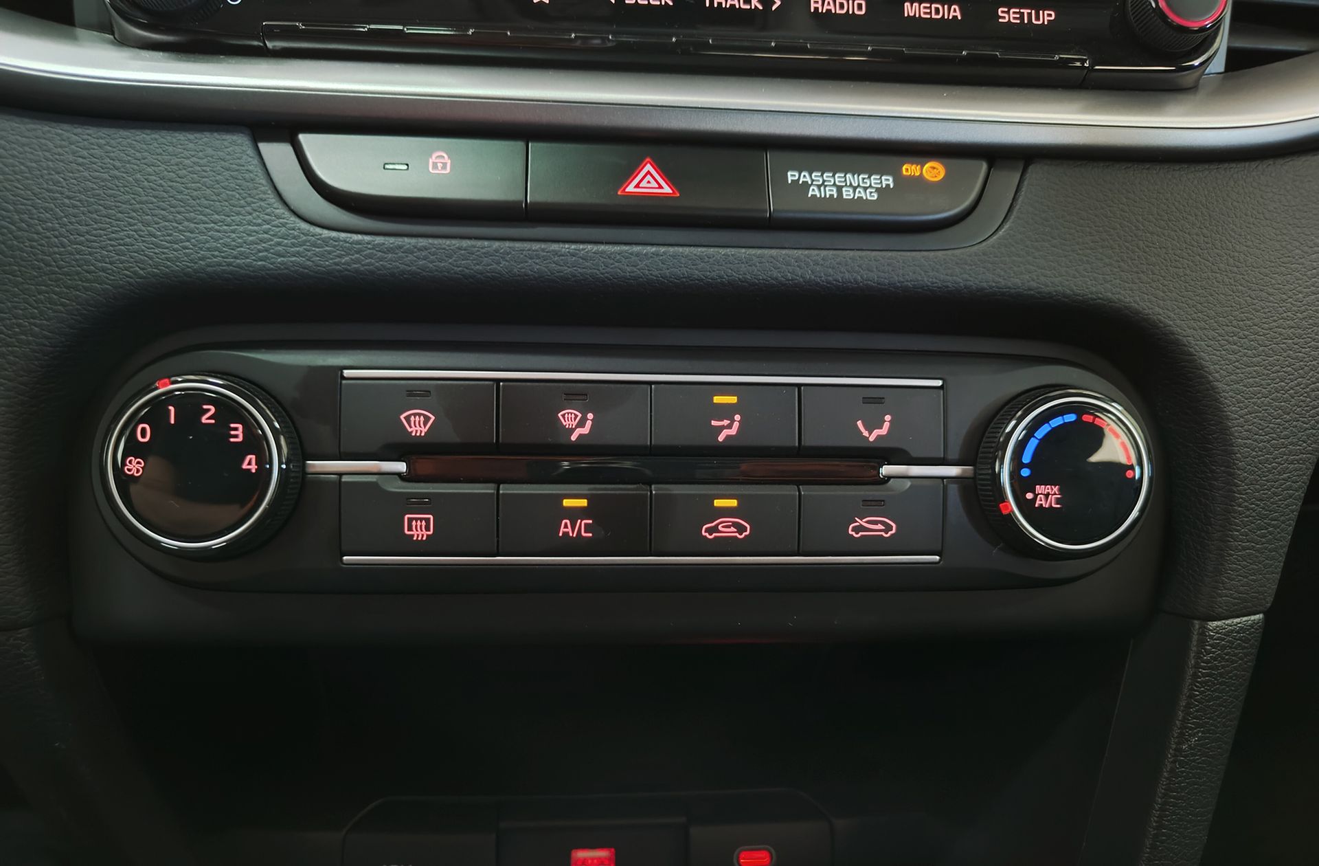 Kia Ceed 1.0 T-GDi Concept - foto 29