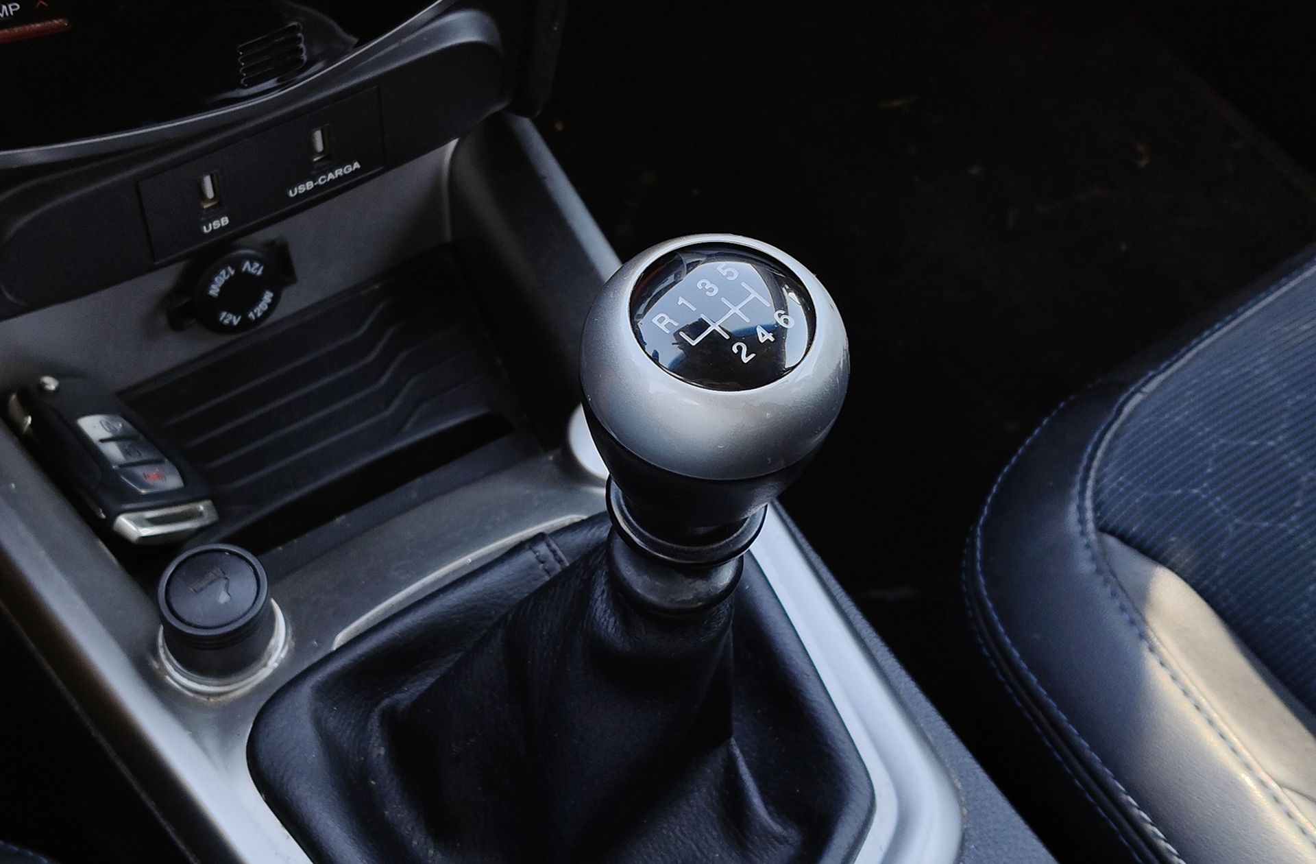 SsangYong Tivoli D16T Limited 4x2 - foto 5