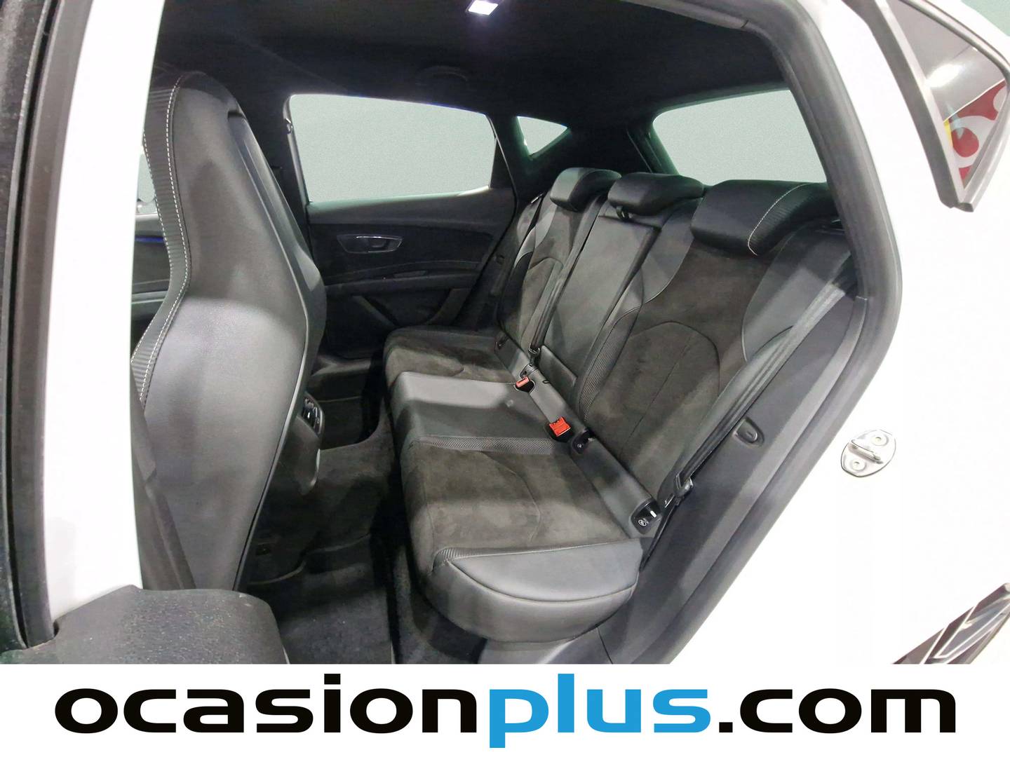 Foto asientos traseros Seat León Seat León 2.0 TSI S&S Cupra DSG (290 CV)