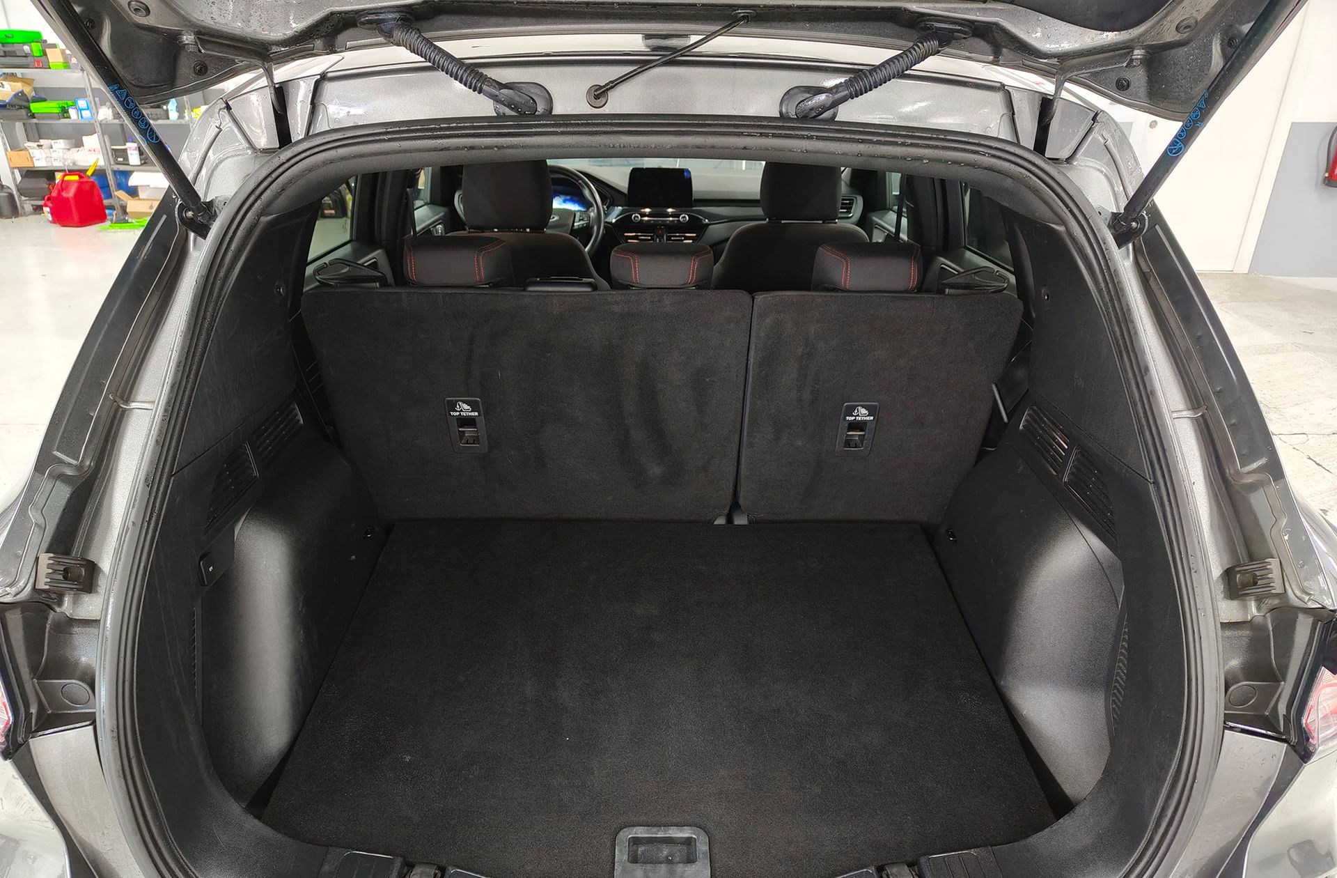 Ford Kuga 1.5 EcoBoost ST-Line 4x2 - foto 17