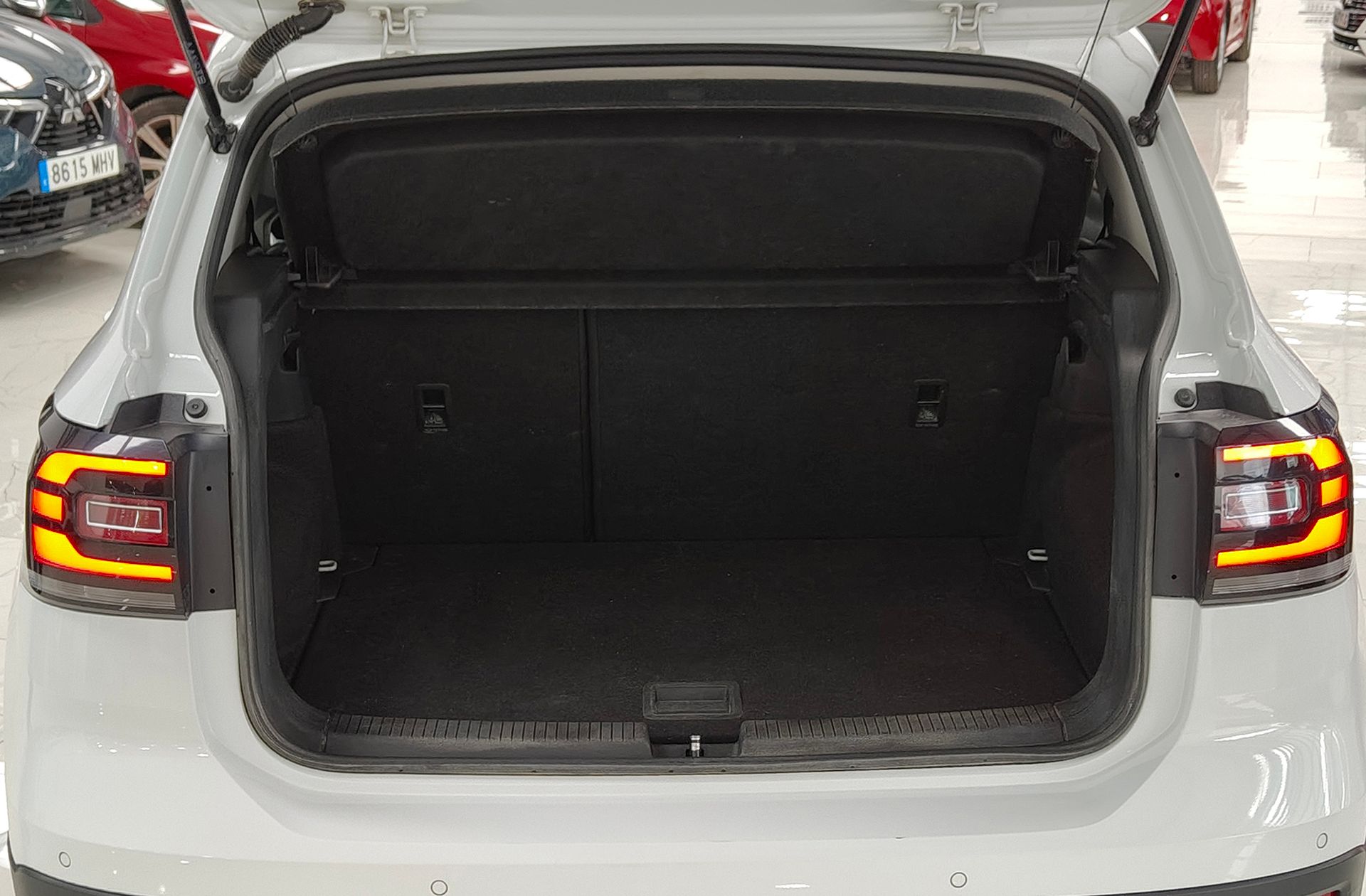 Volkswagen T-Cross Sport 1.0 TSI - foto 16