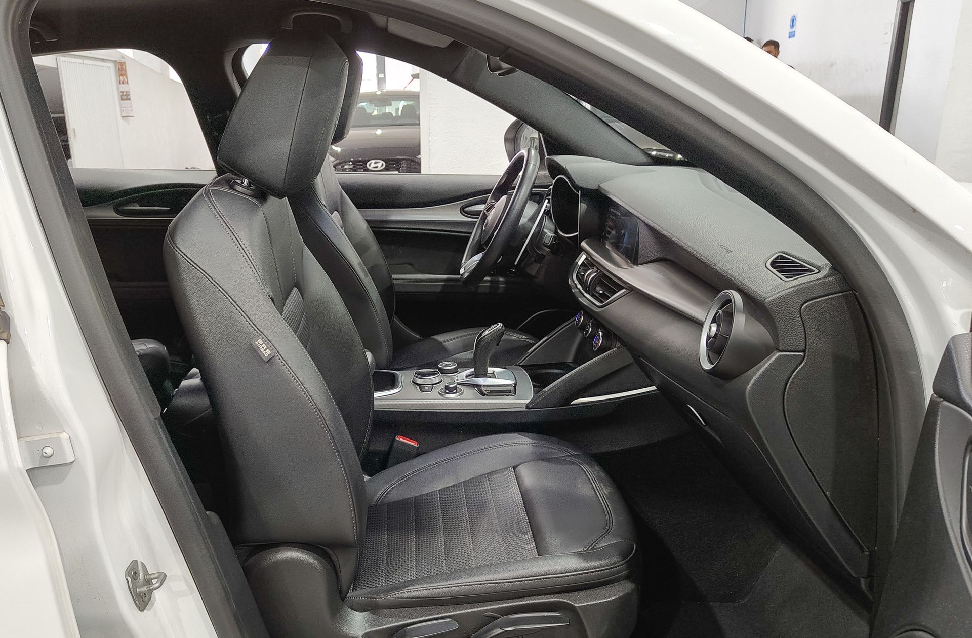 Alfa Romeo Stelvio 2.2 Diesel Sprint RWD - foto 20