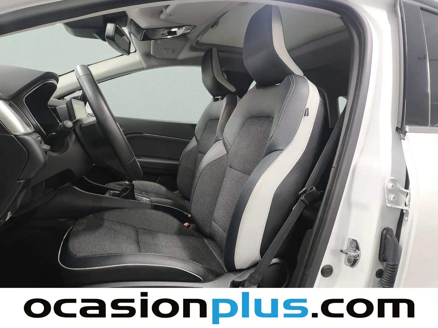 Foto Renault Captur Renault Captur TCe 140 Micro Híbrido Fast Track (140 CV)