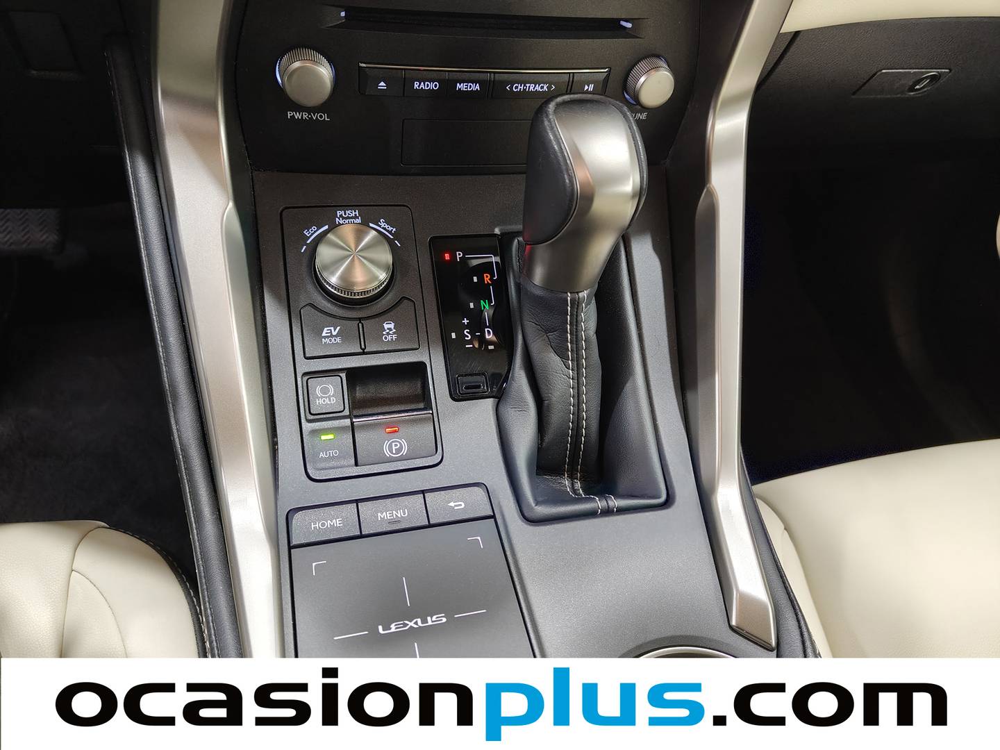 Lexus NX Lexus NX 300h Premium 2WD (197 CV) de segunda mano