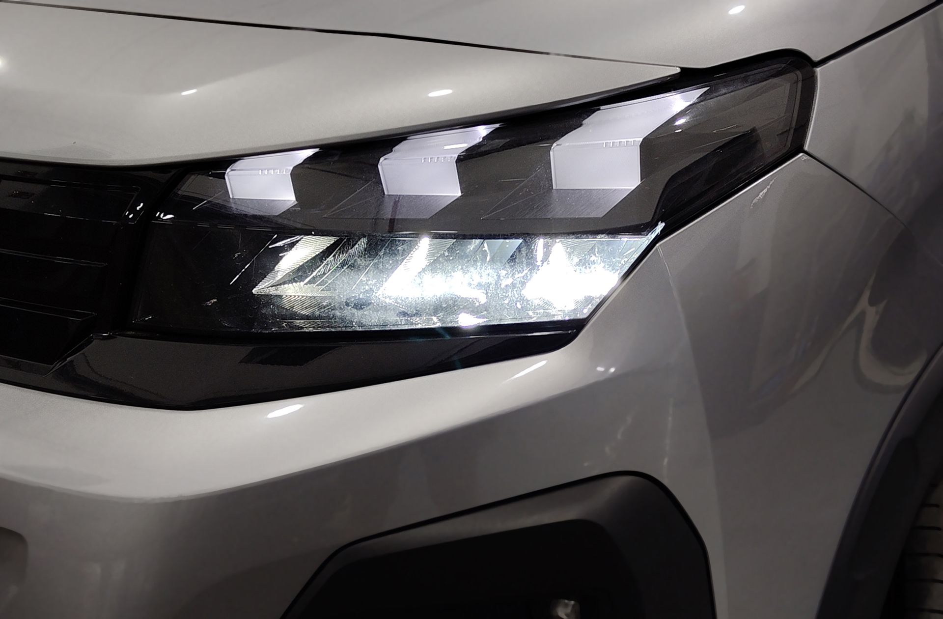 Peugeot Rifter BlueHDi 100 Allure - foto 16