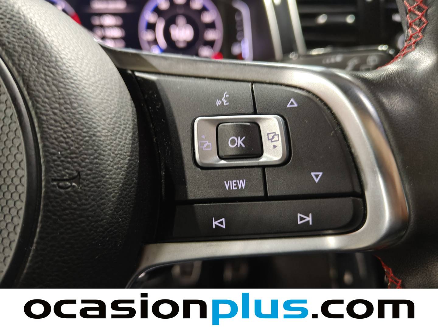 Foto Volkswagen T-Roc Volkswagen T-Roc Sport 2.0 TDI (150 CV)