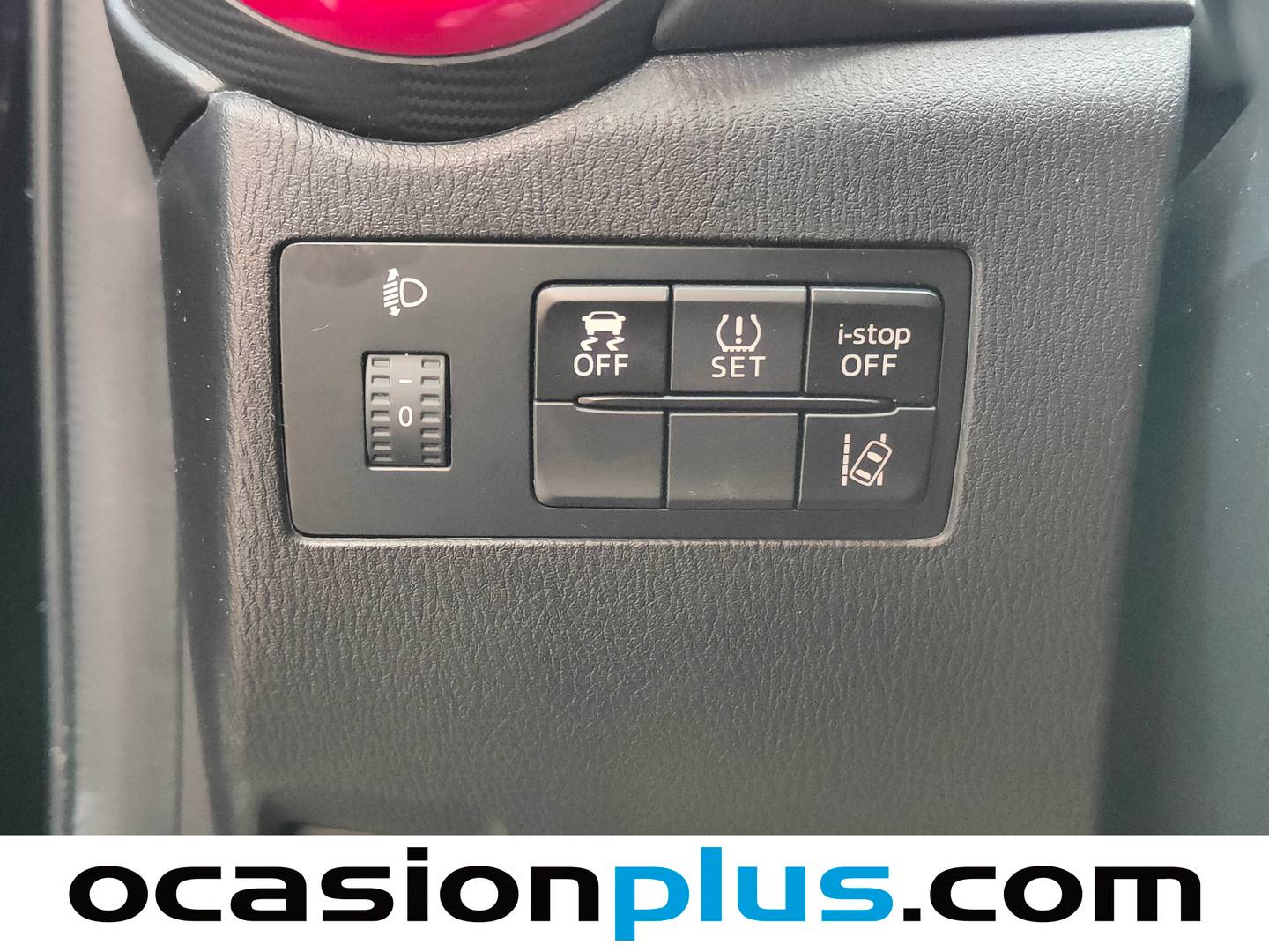 Foto Mazda Mazda2 Mazda Mazda 2 1.5 GE Style+ Confort Red (90 CV)