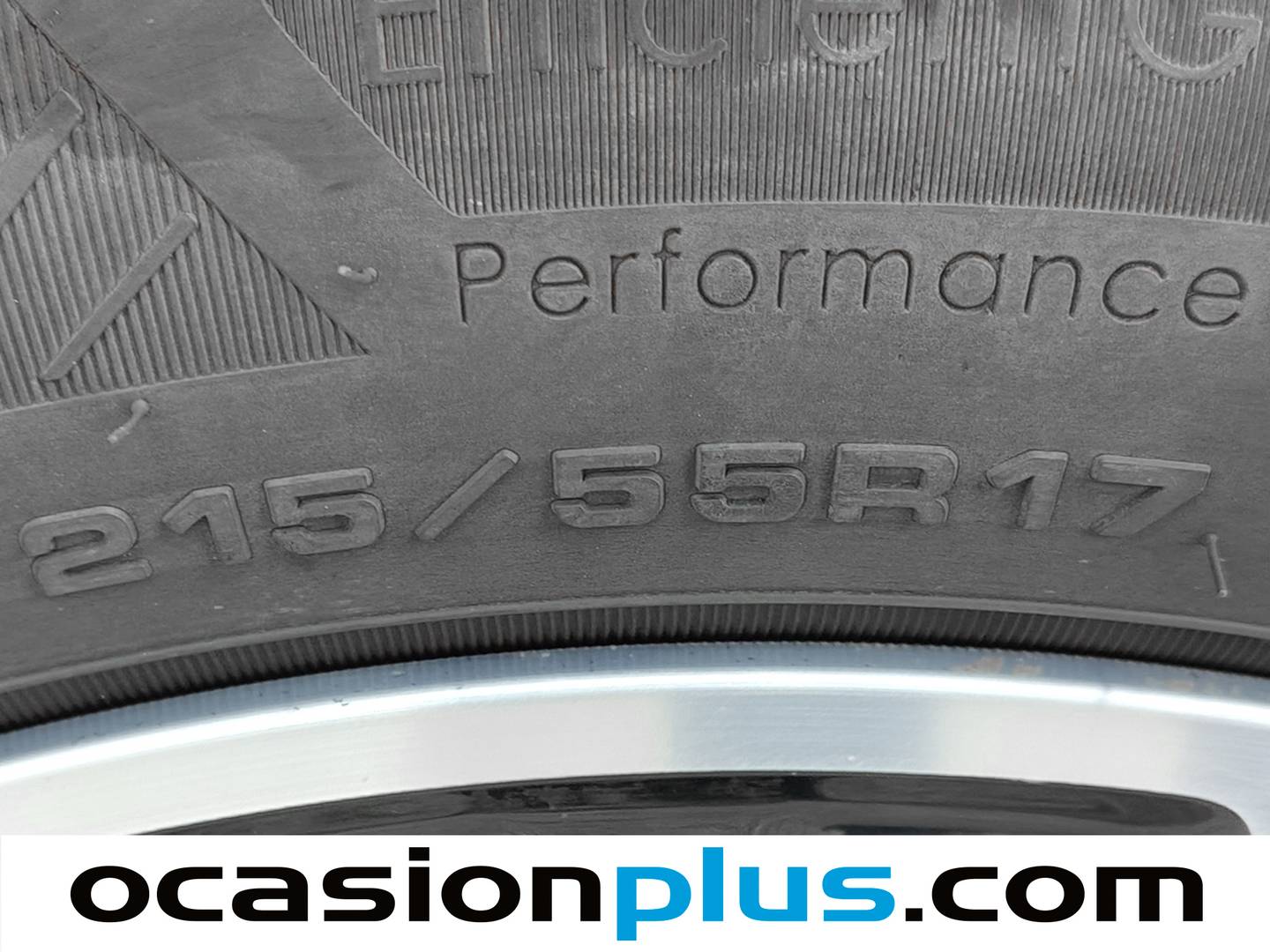 Foto Ford Puma Ford Puma 1.0 EcoBoost MHEV ST-Line Auto (125 CV)