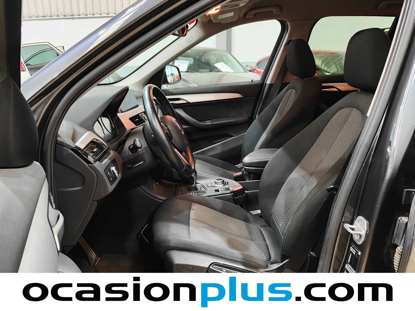Foto asientos delanteros BMW X1 BMW X1 sDrive18d (150 CV)