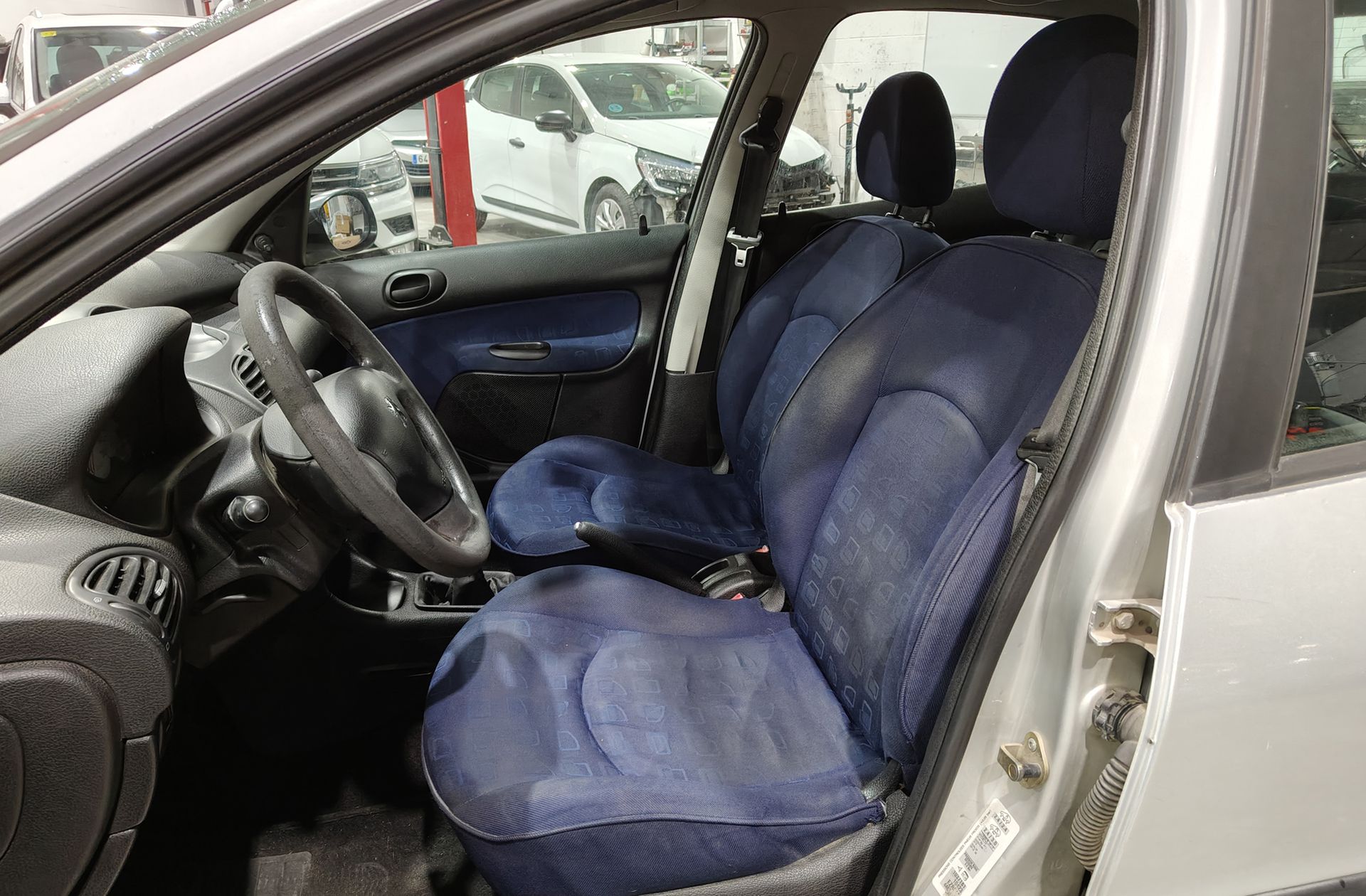 Peugeot 206 1.4 HDi E-Music - foto 8
