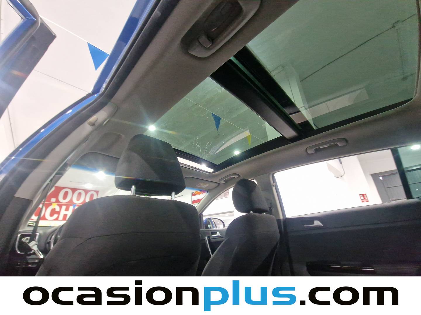 Extras y acabados del KIA Sportage KIA Sportage 1.6 GDI Black Edition 4x2 (132 CV)
