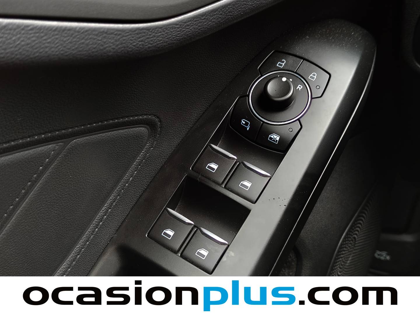 Foto Ford Focus Ford Focus 1.0 Ecoboost MHEV Active X 114 kW (155 CV)