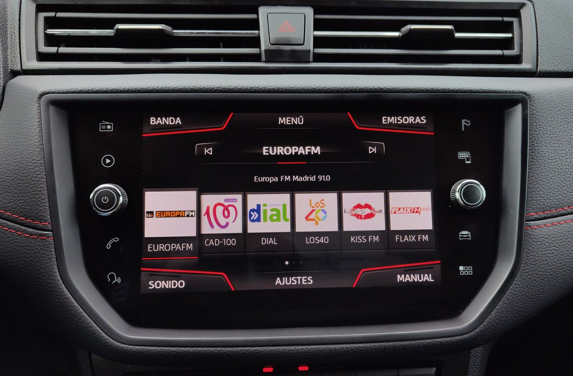 SEAT Arona 1.0 TSI Ecomotive FR - foto 32