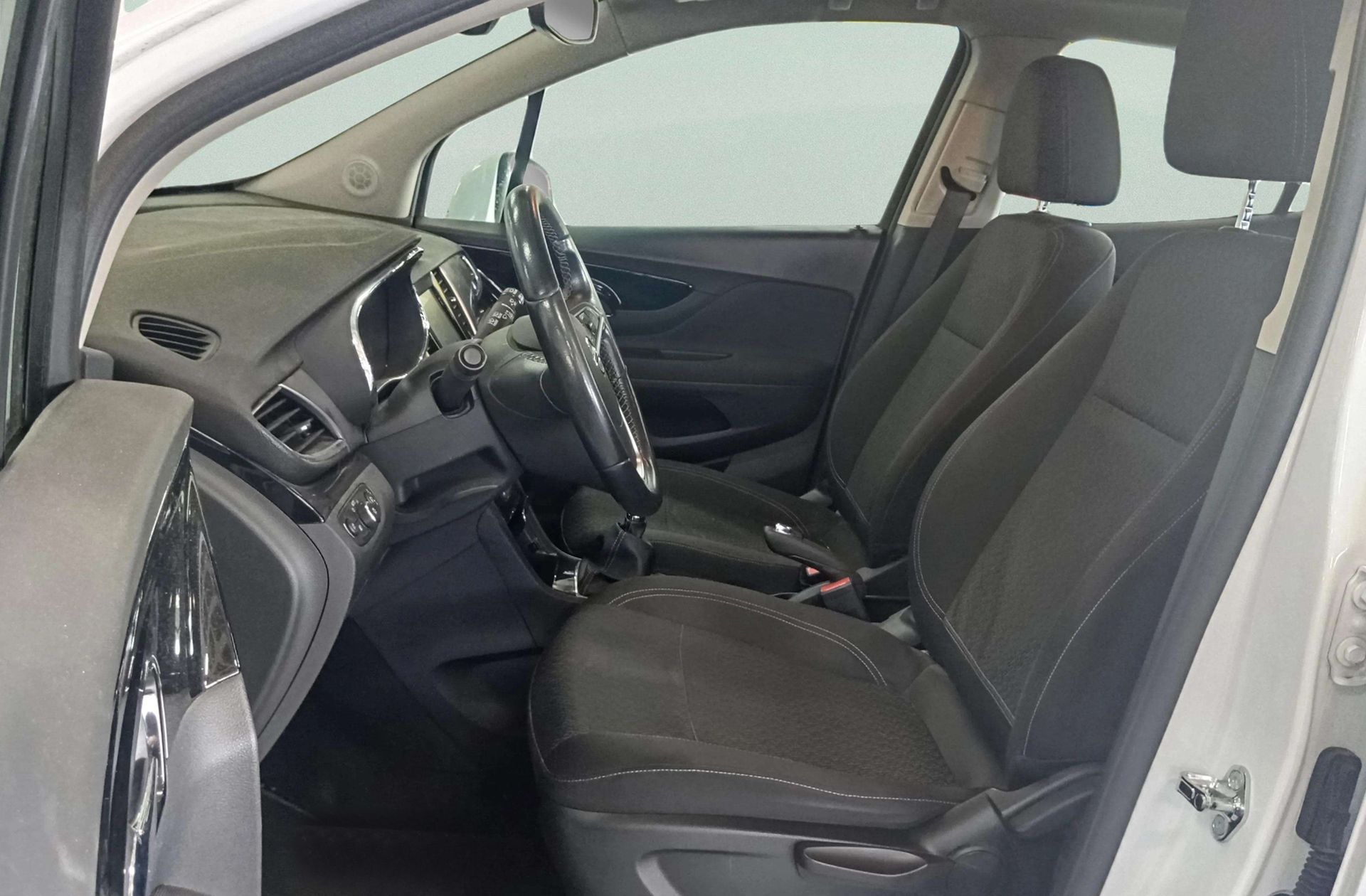 Opel Mokka 1.6 CDTI Selective 4x2 - foto 10
